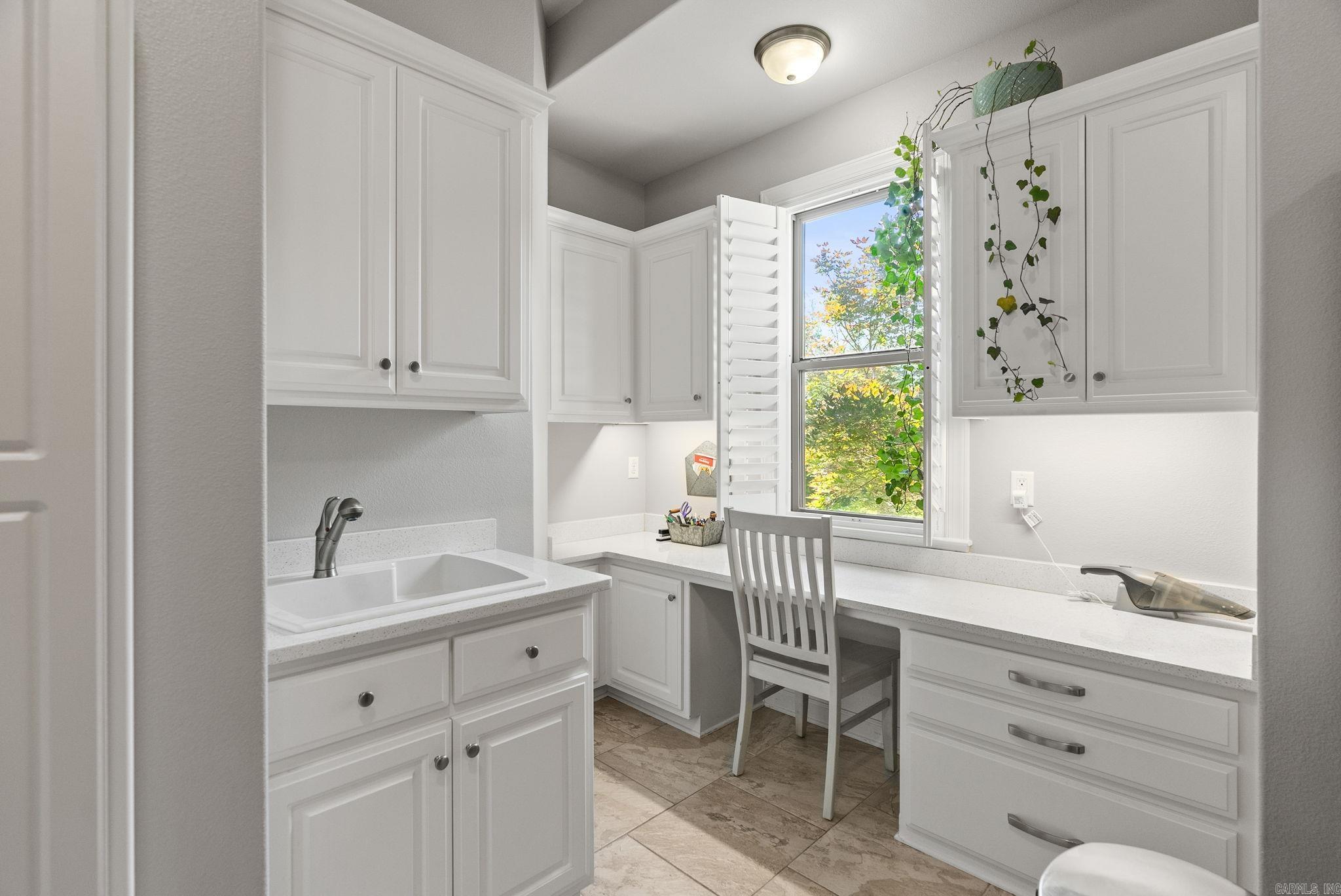 WOODLANDS EDGE - Residential