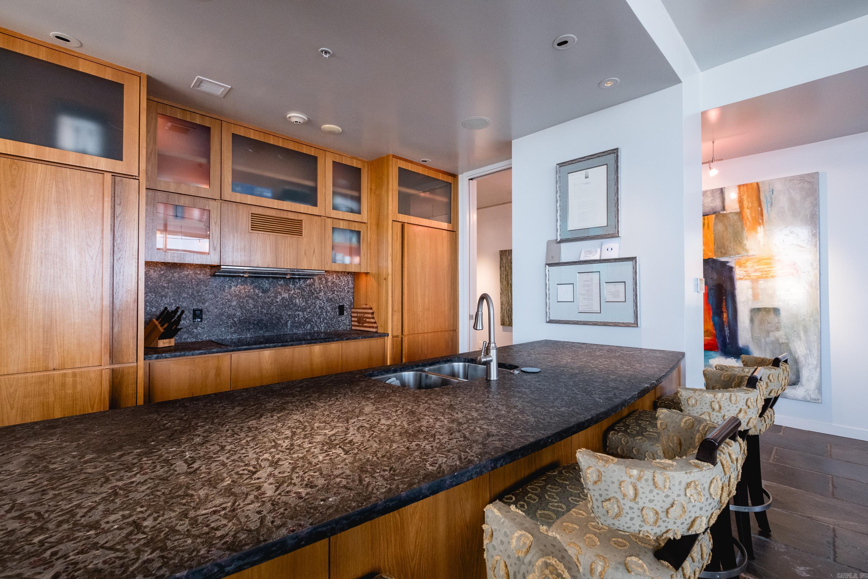 300 THIRD HPR - Residential