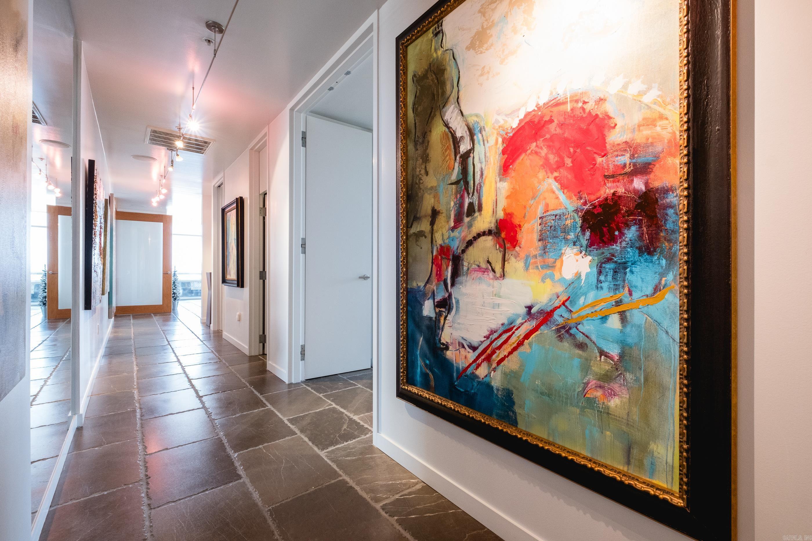 300 THIRD HPR - Residential