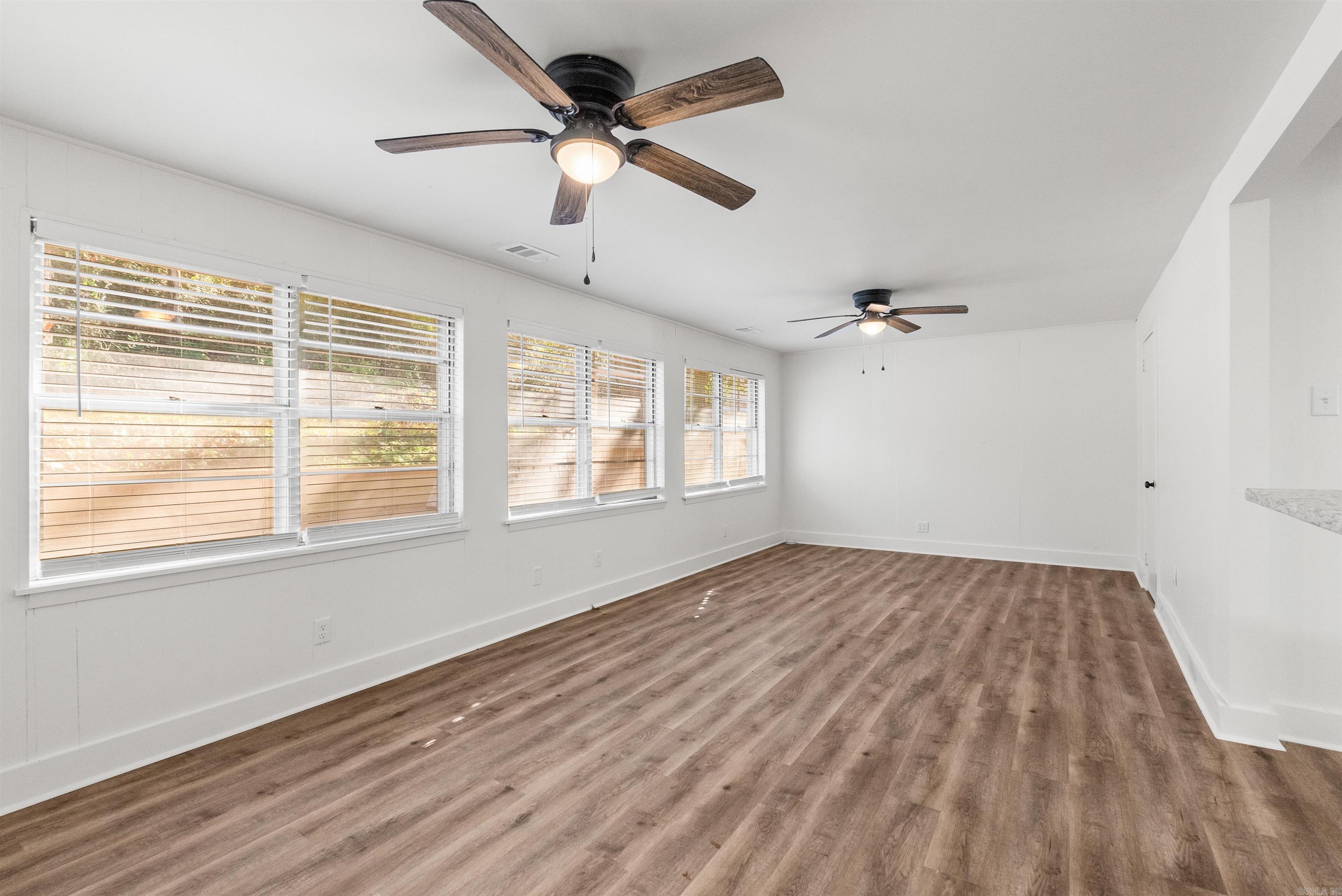 HILLSIDE - Residential