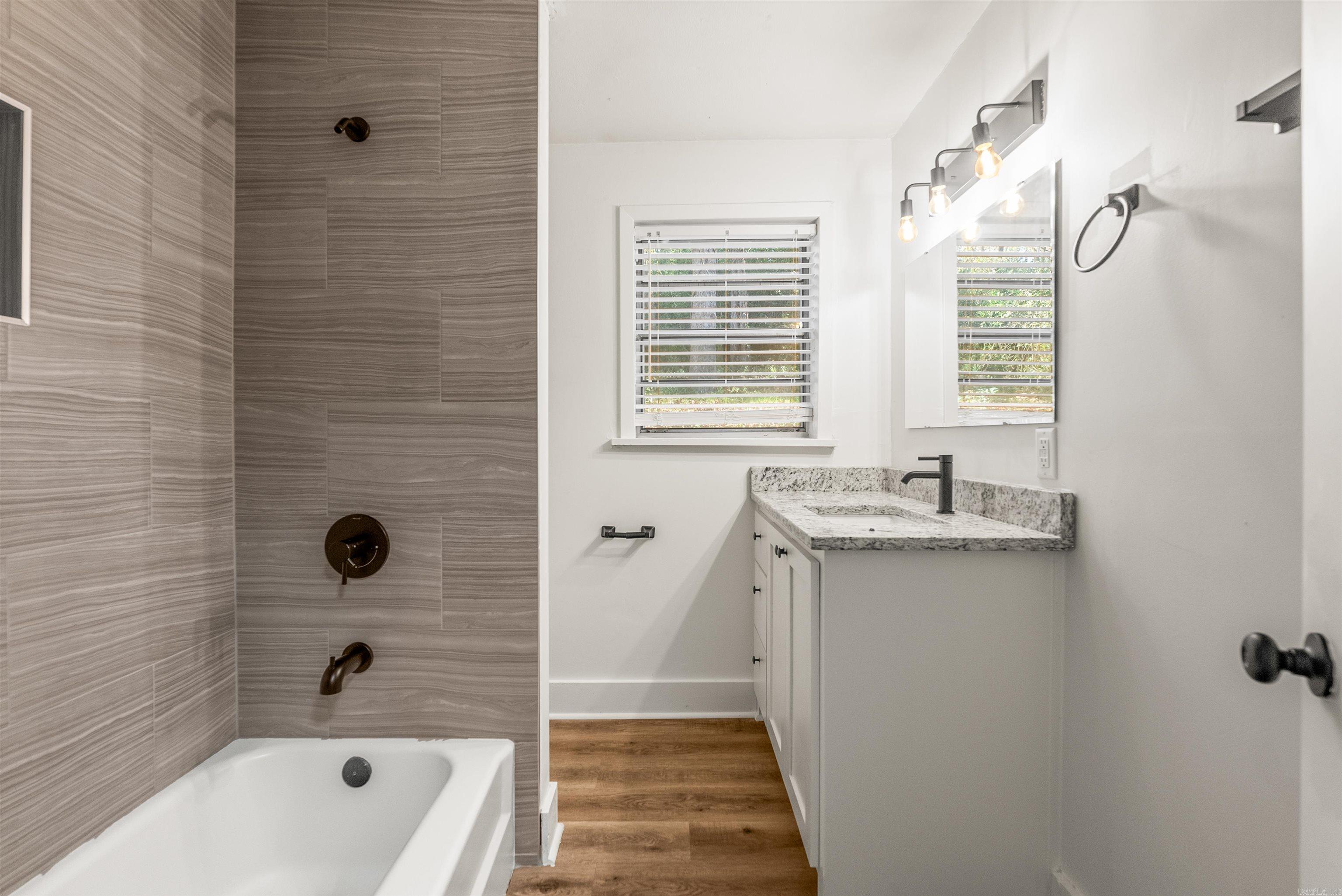 HILLSIDE - Residential