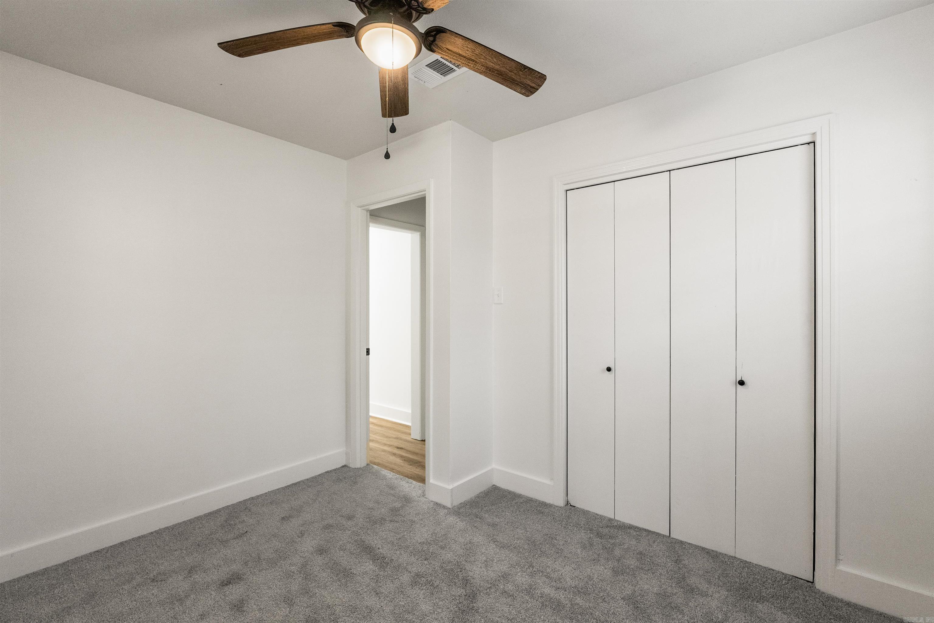 HILLSIDE - Residential