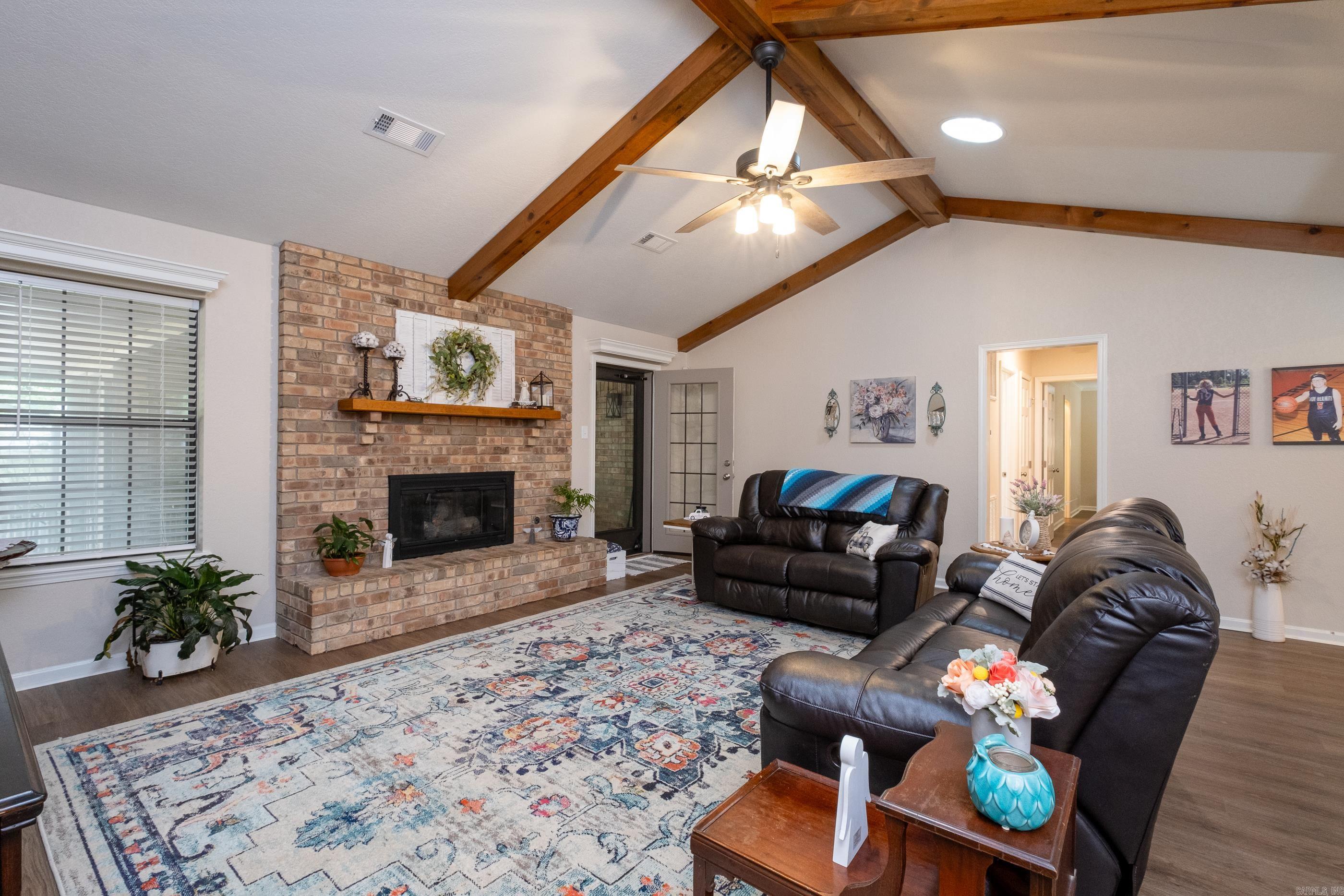 ROLLING BROOK - Residential