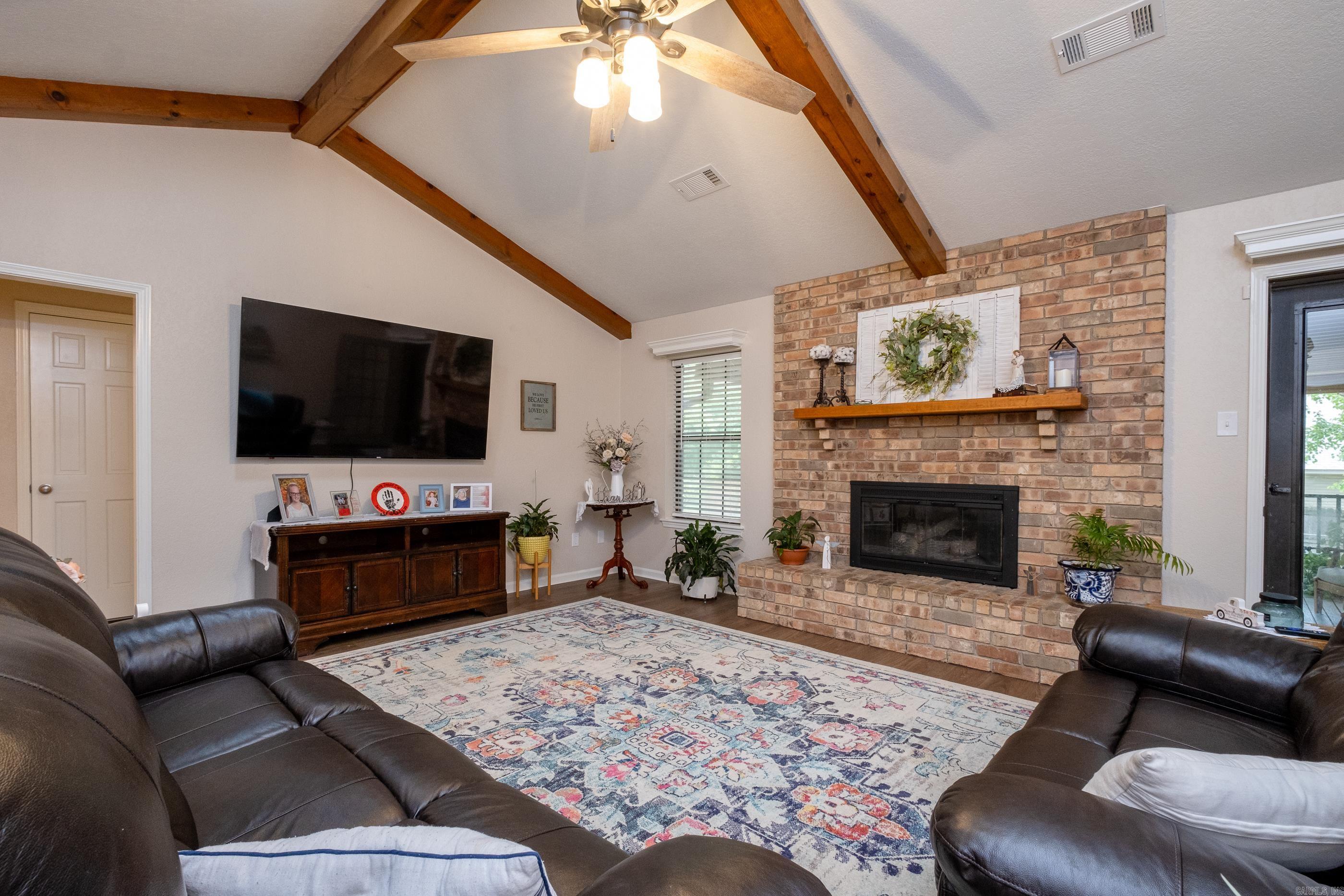 ROLLING BROOK - Residential