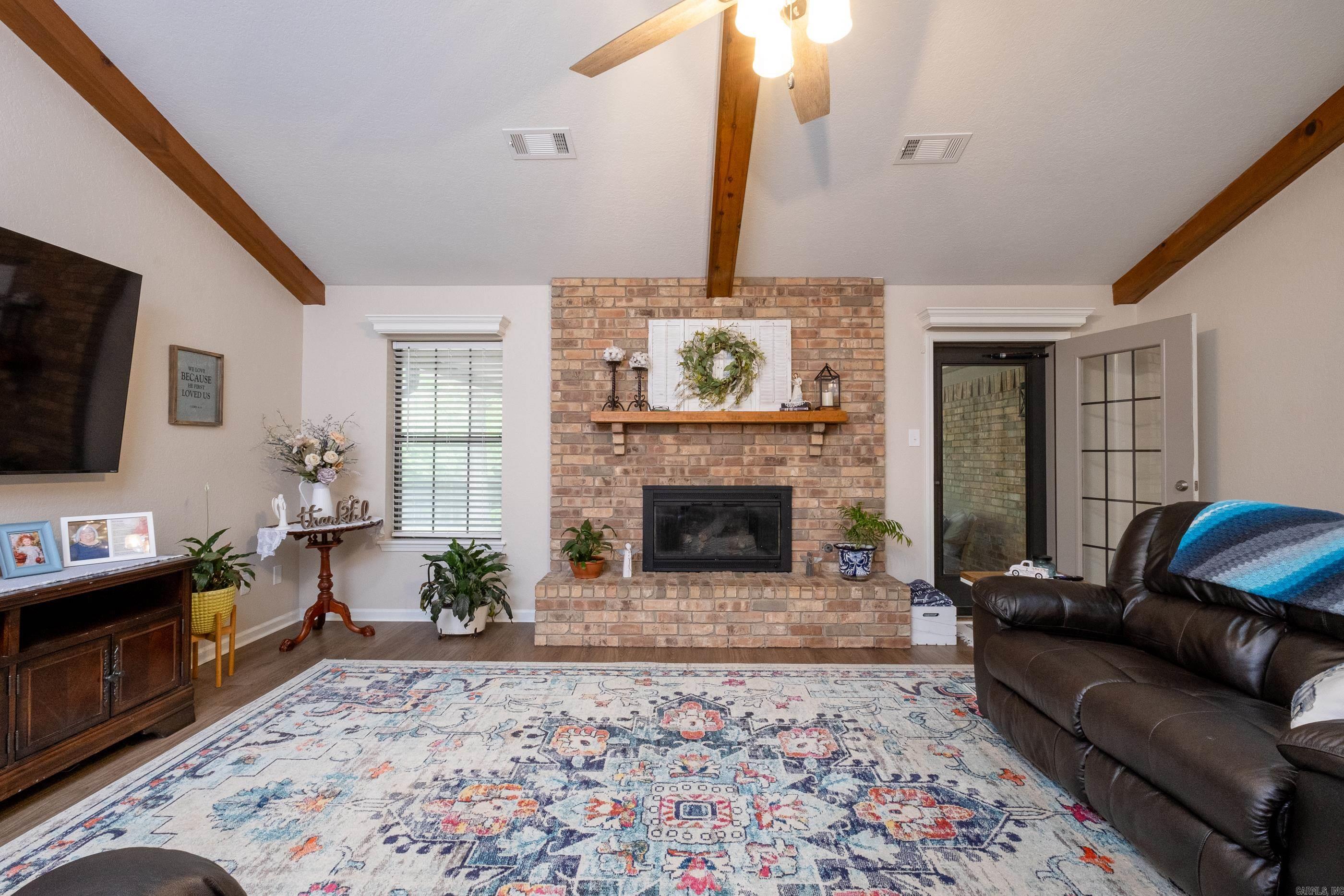 ROLLING BROOK - Residential