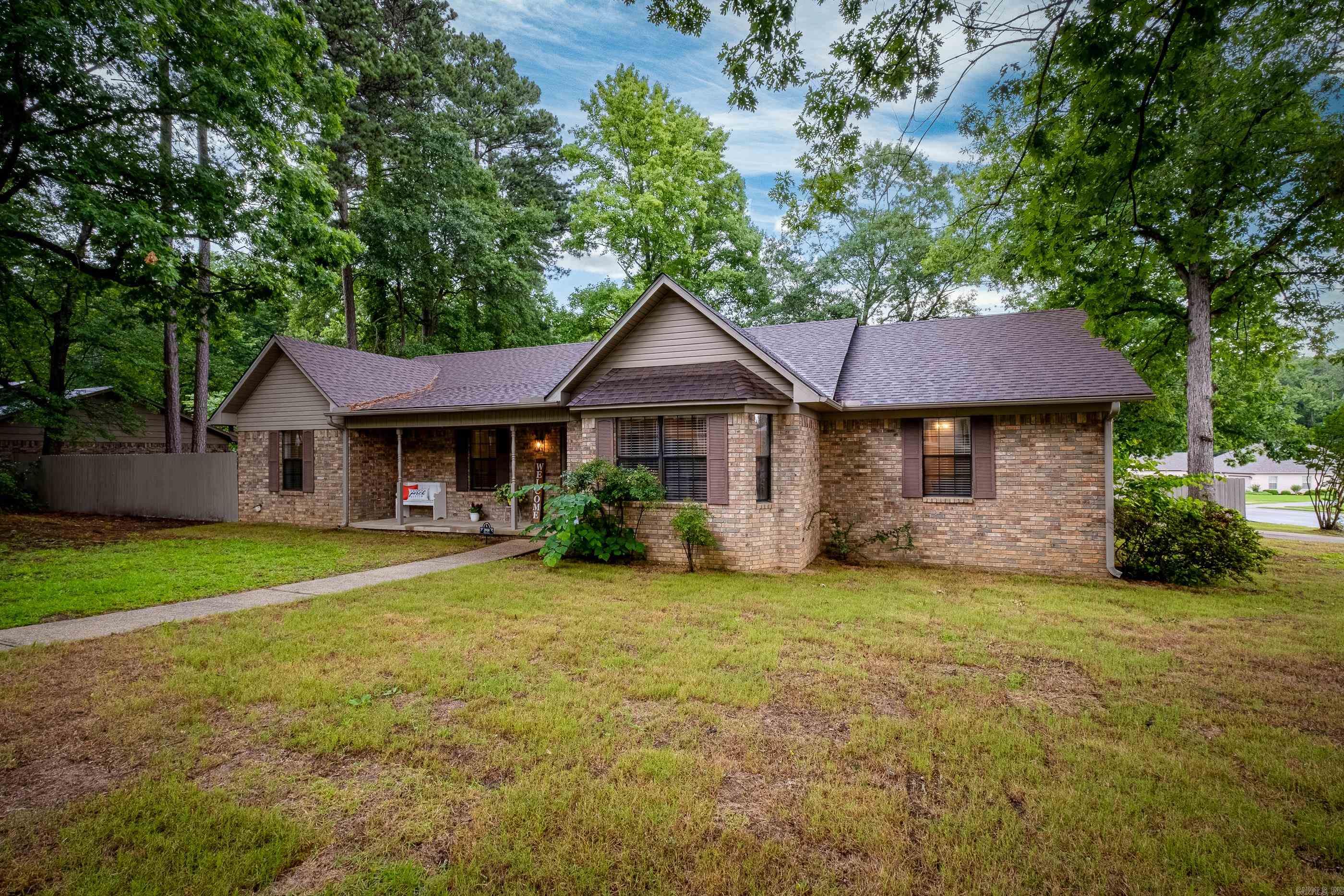 ROLLING BROOK - Residential