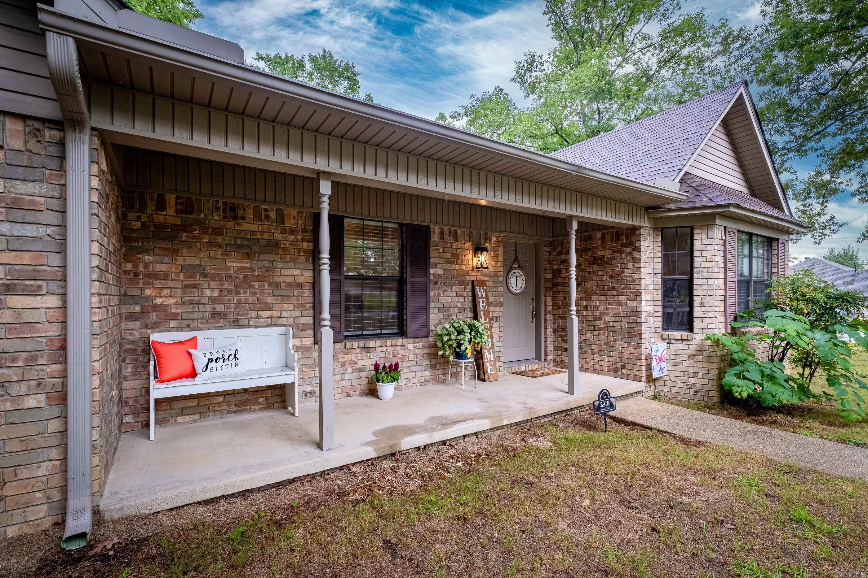 ROLLING BROOK - Residential