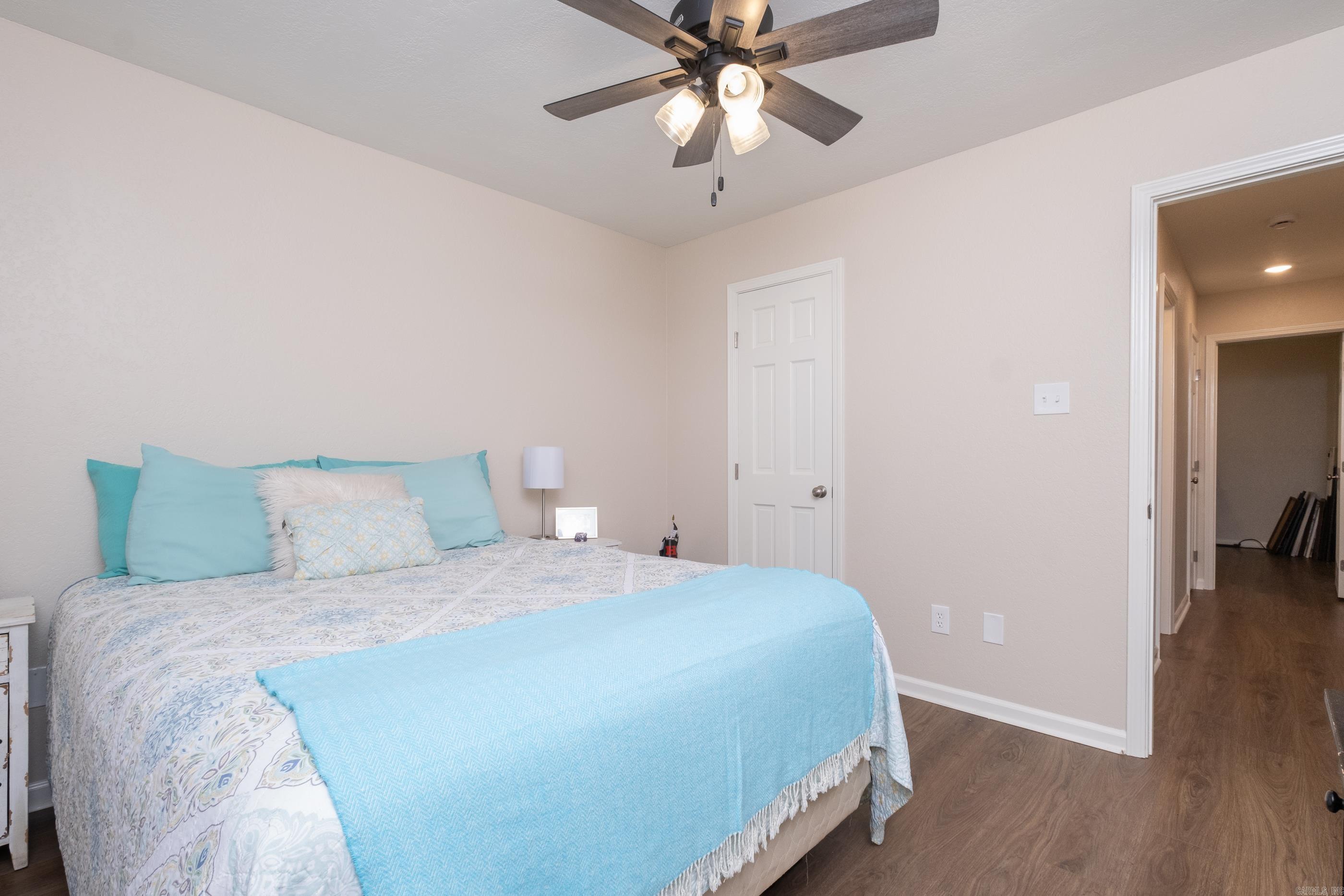 ROLLING BROOK - Residential