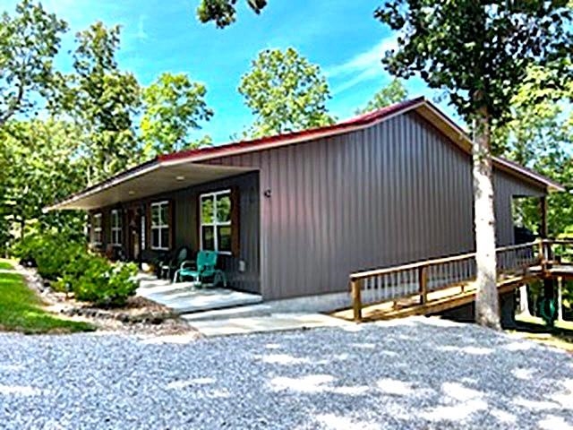 Matthews Mountain Estate - Residential