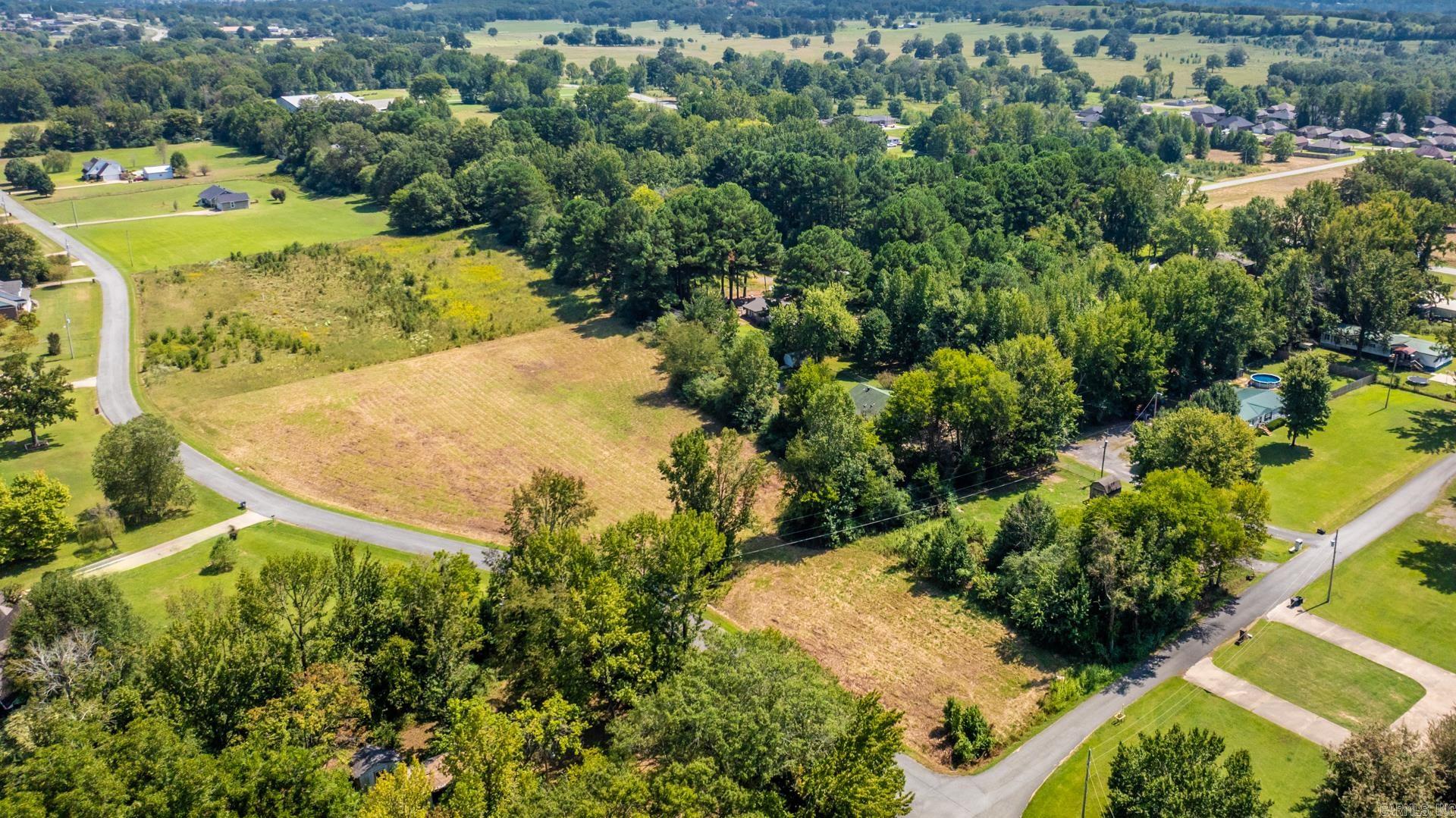 McKenzie Meadows - Land