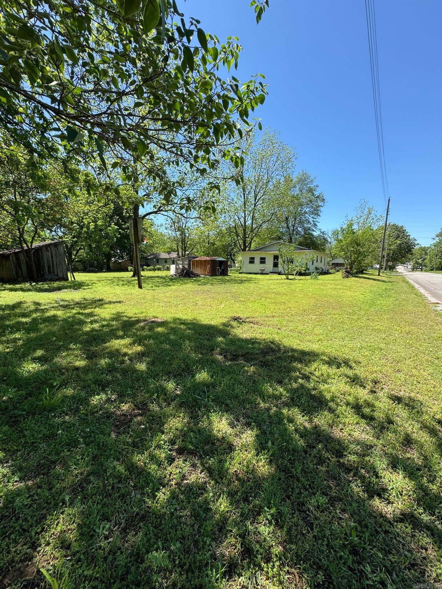 Mena Original - Residential