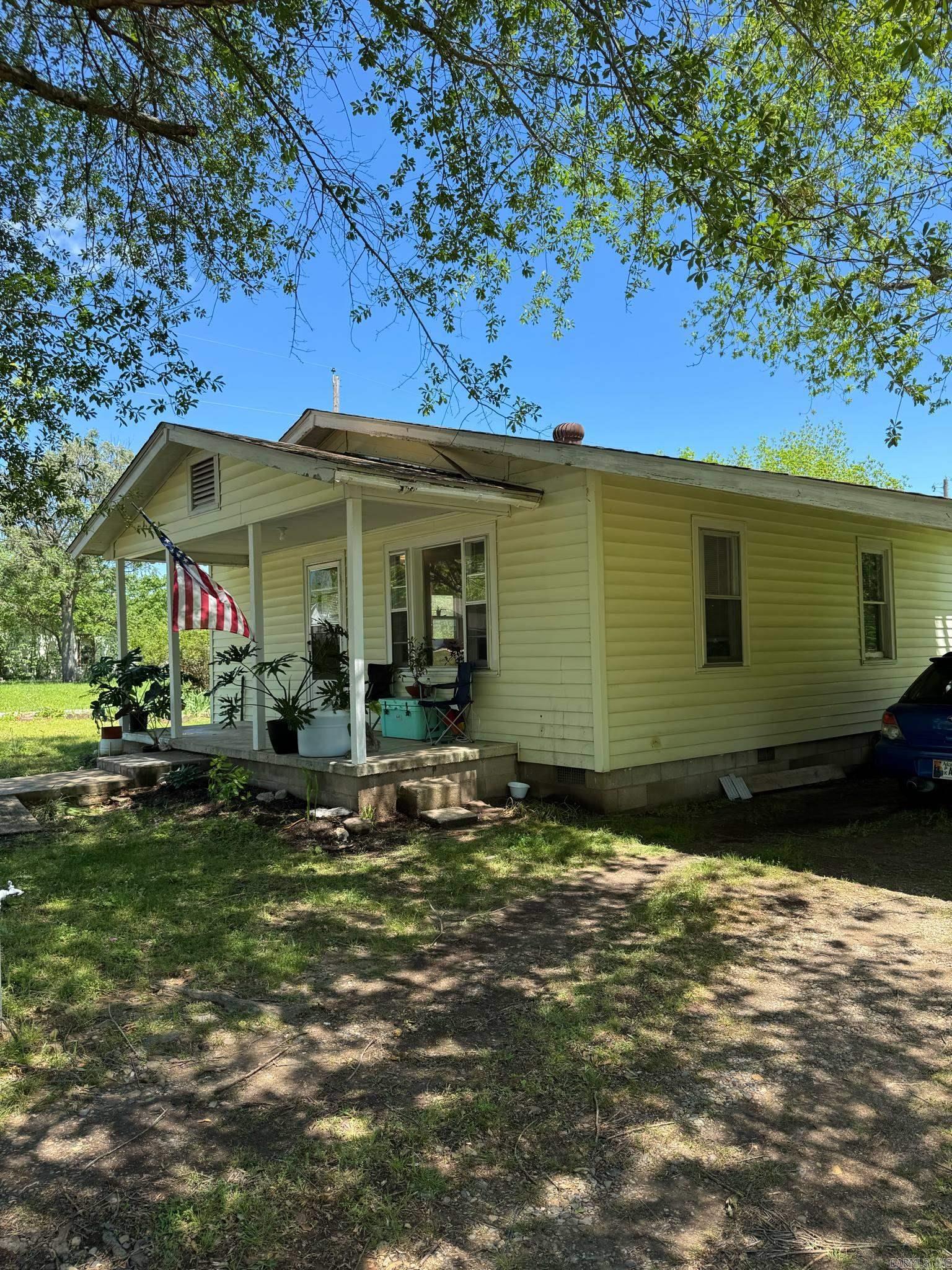 Mena Original - Residential