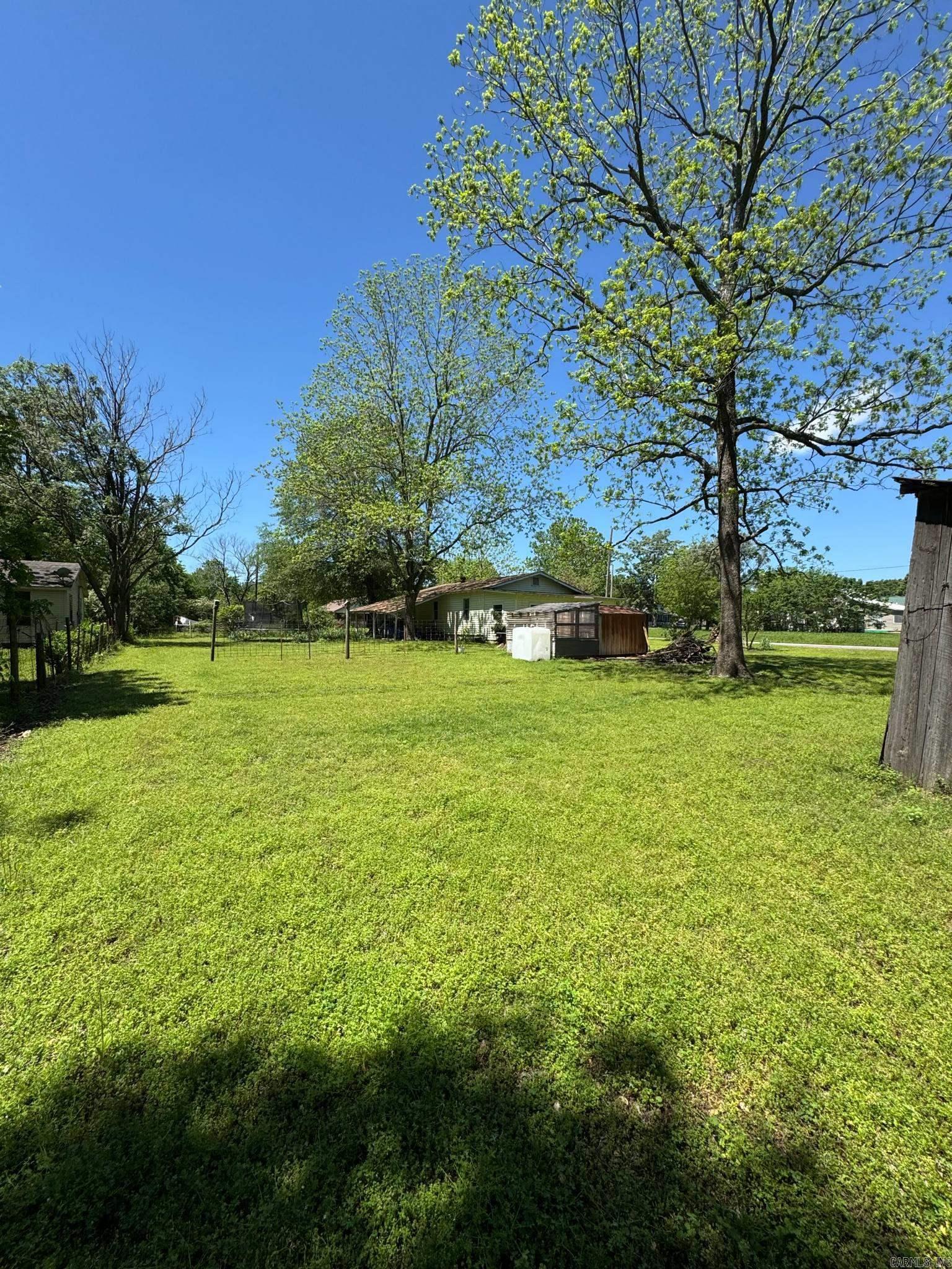 Mena Original - Residential