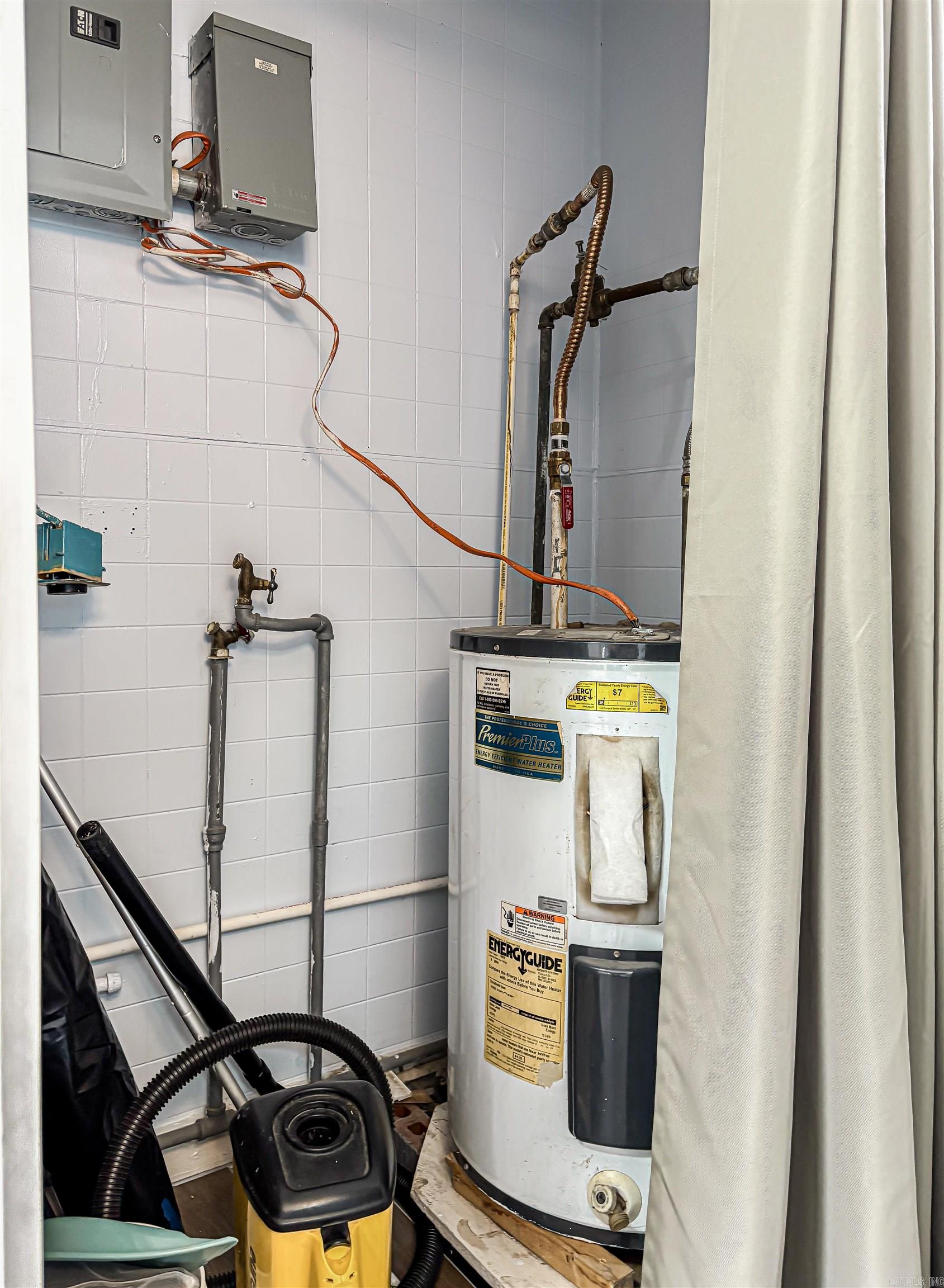 FREY ADDITION - Residential