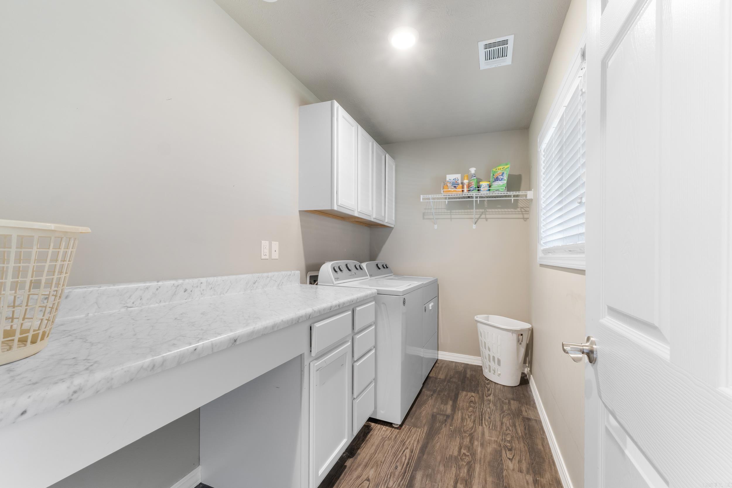 GLENBRIAR COMMONS - Residential