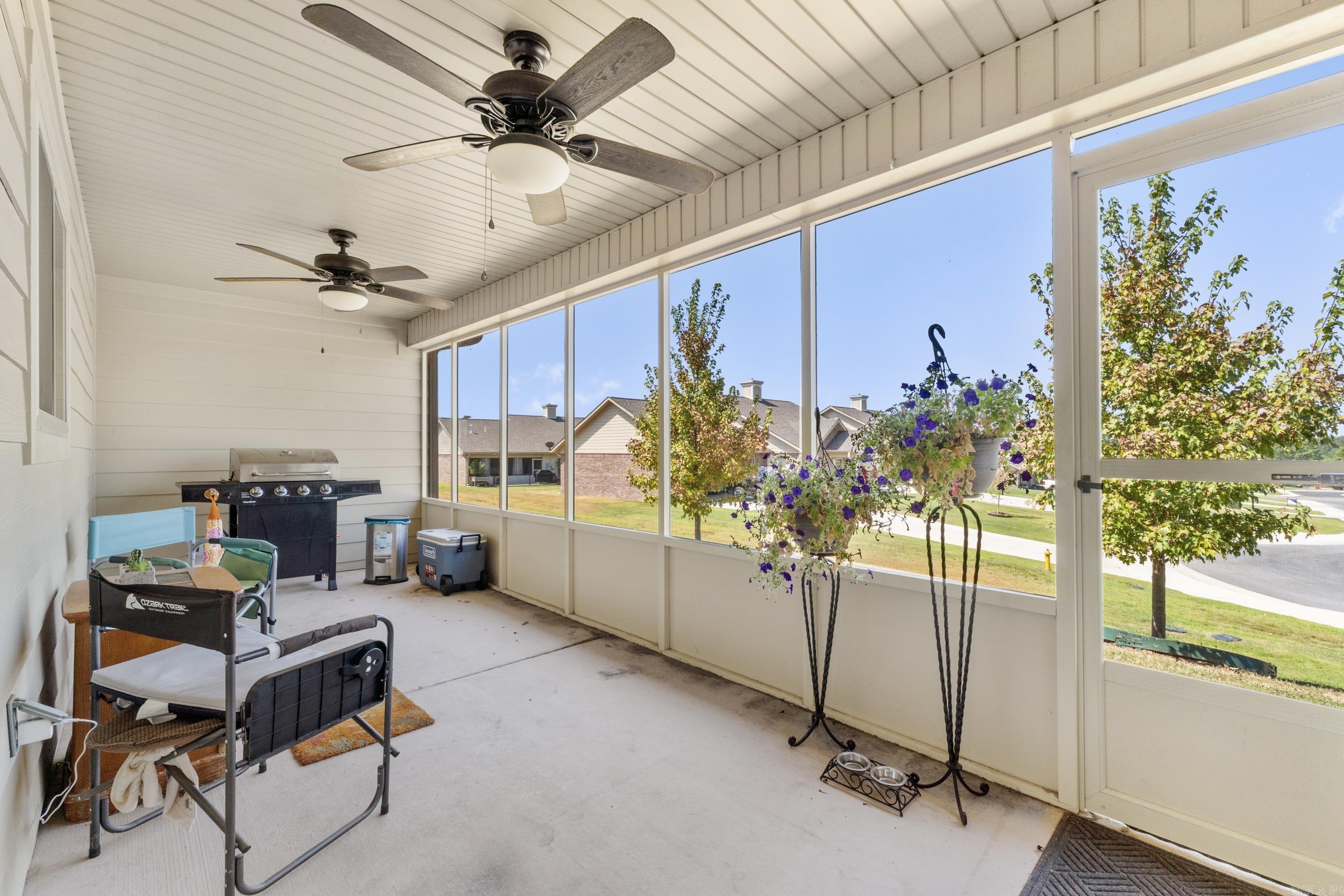 GLENBRIAR COMMONS - Residential