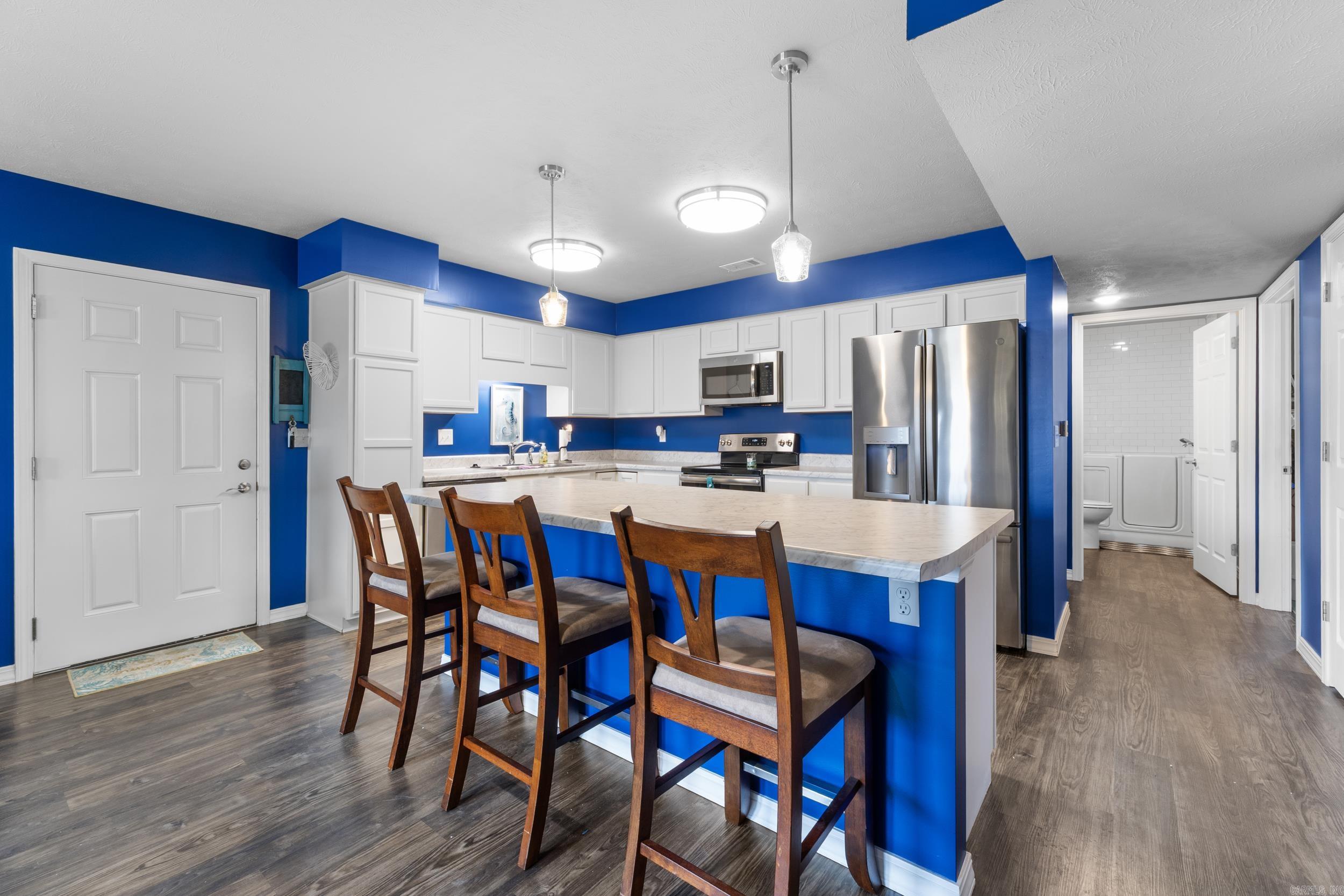 GLENBRIAR COMMONS - Residential