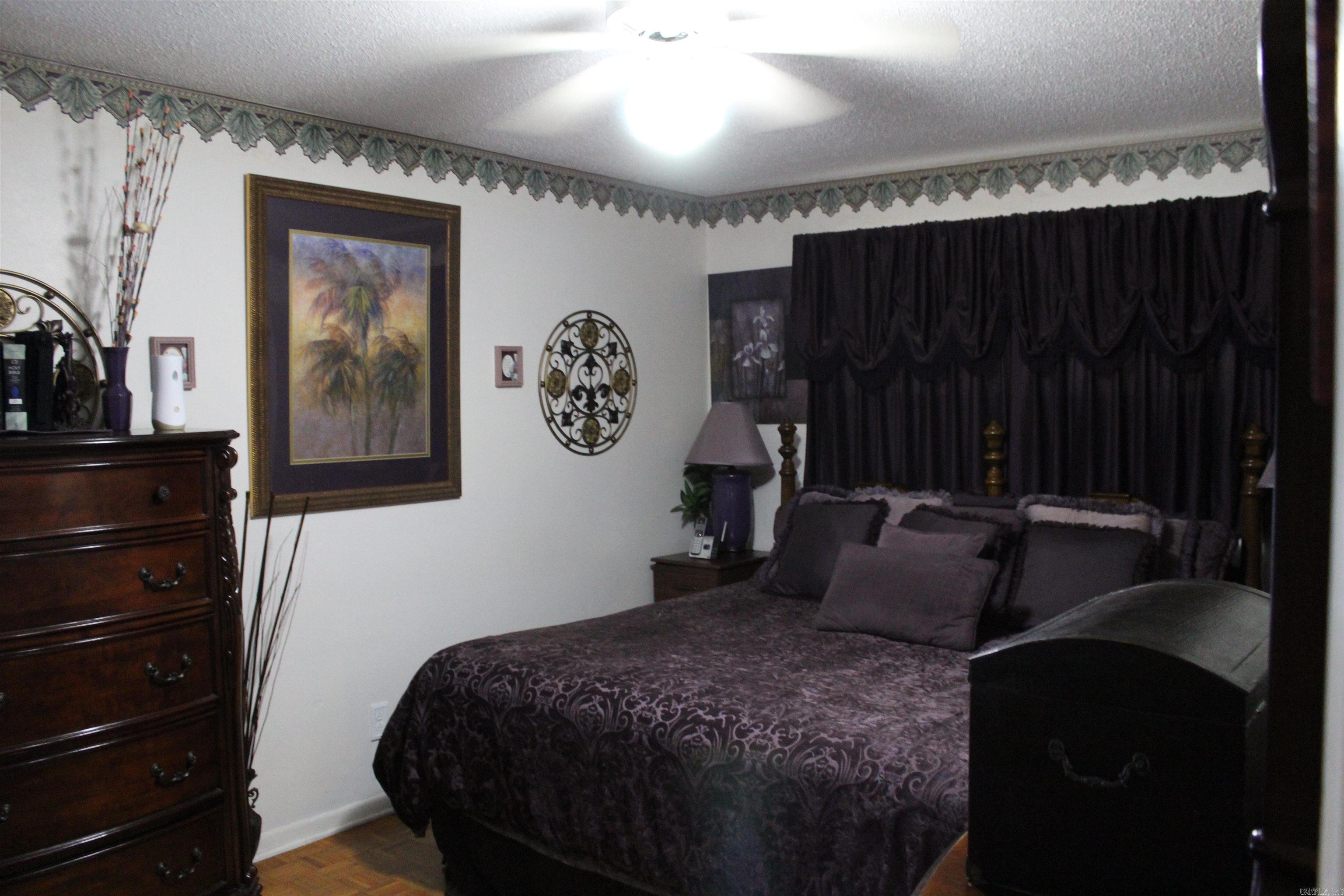 BELMONT - Residential