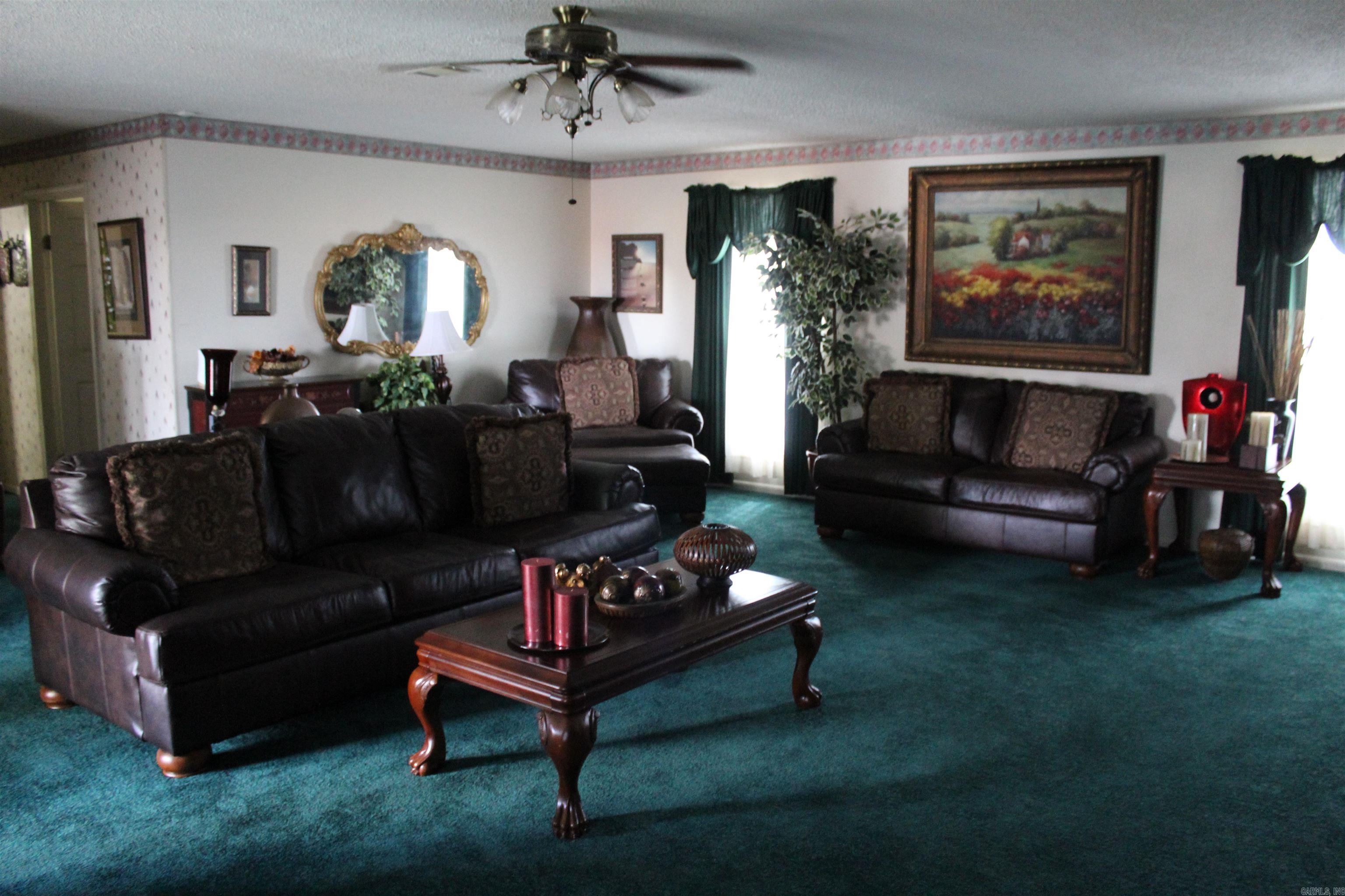 BELMONT - Residential