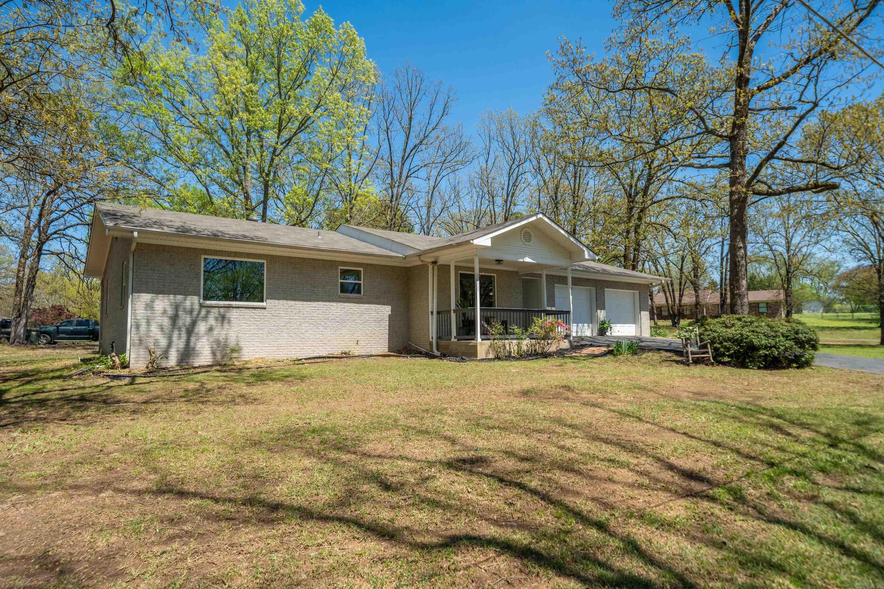 CLEVELAND SHORES - Residential