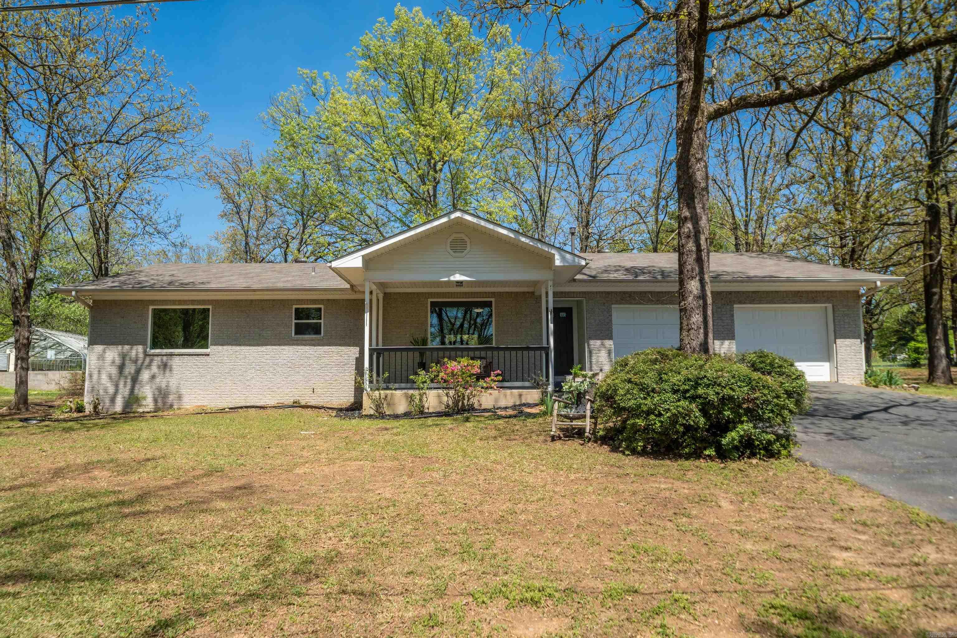 CLEVELAND SHORES - Residential