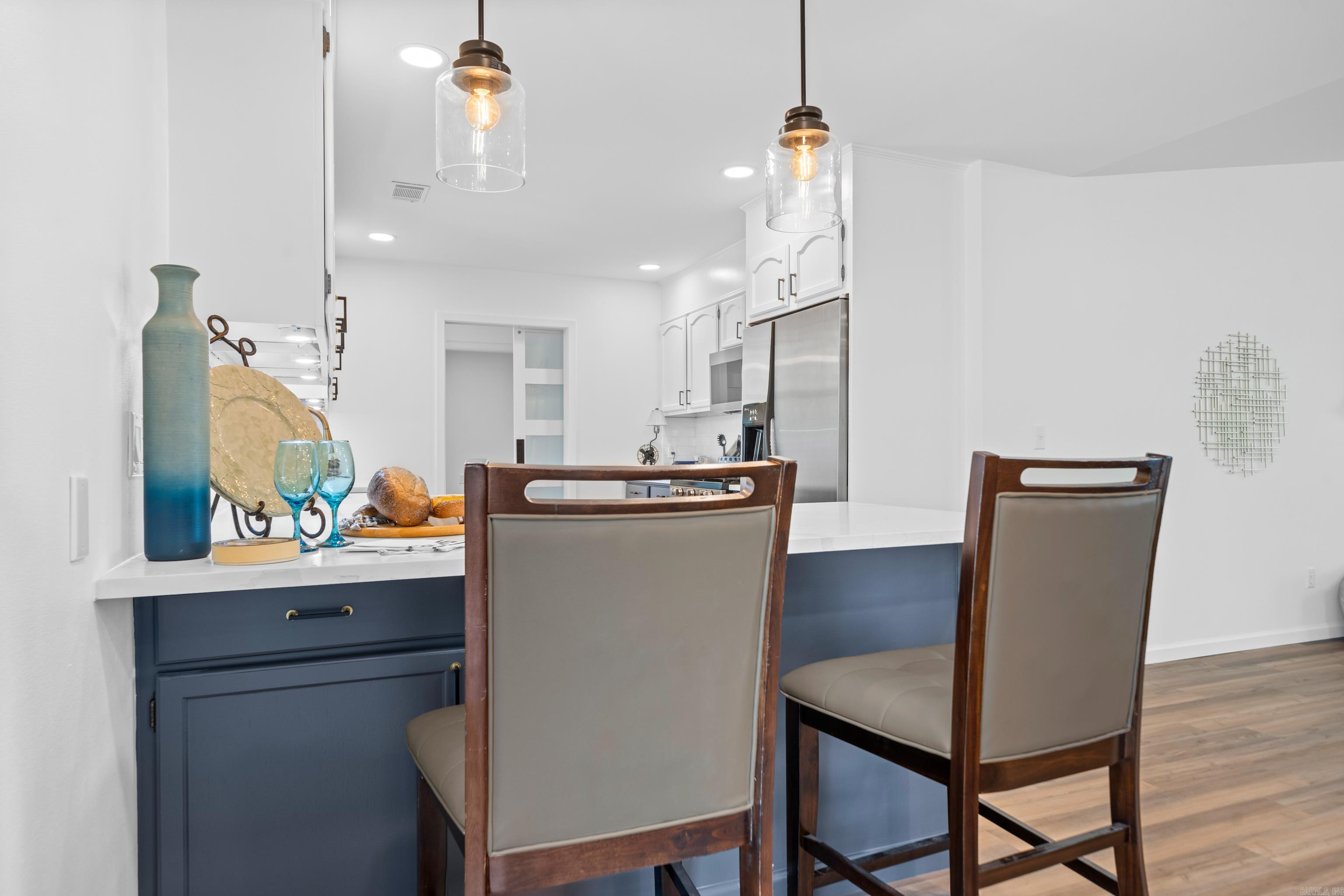 CLEVELAND SHORES - Residential