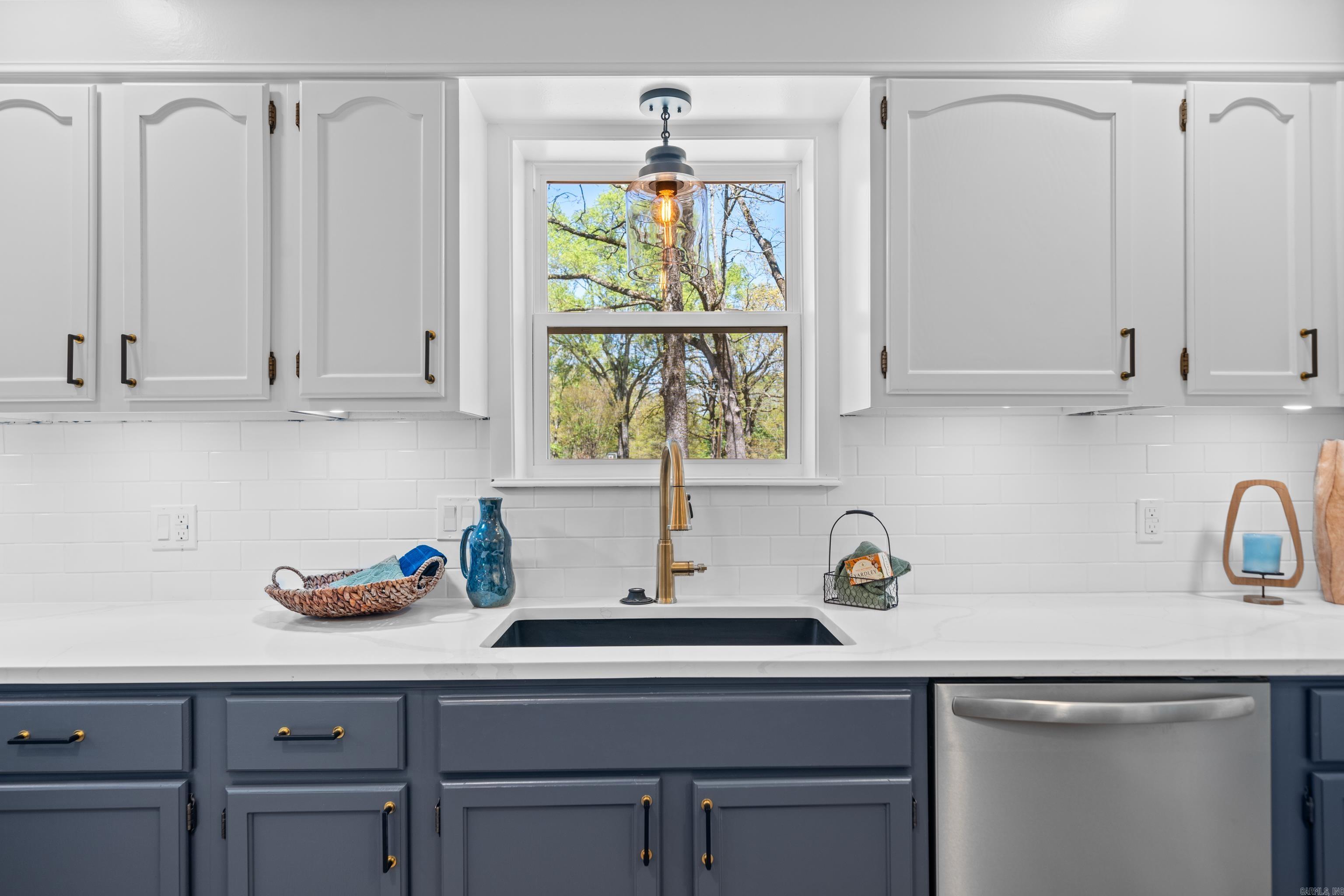 CLEVELAND SHORES - Residential
