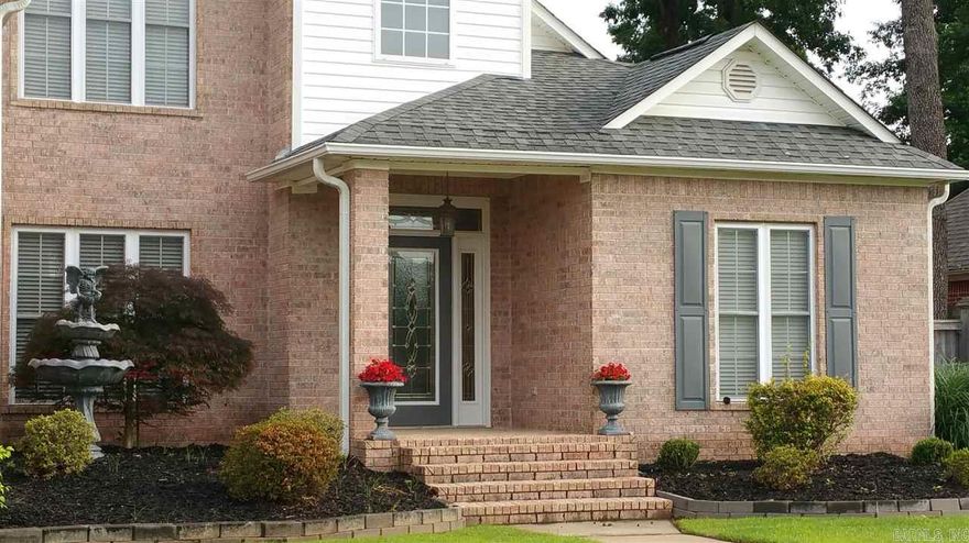 This spacious home is priced to sell! Large kitchen that opens to the hearth room w/ a fireplace. Plenty of storage space throughout this well maintained home. Separate formal dining room & breakfast room. Bonus space great for playroom or craft room. The golf course & club is being completely renovated contact Longhillsvillagepoa-kquick@yahoo.com for more info____