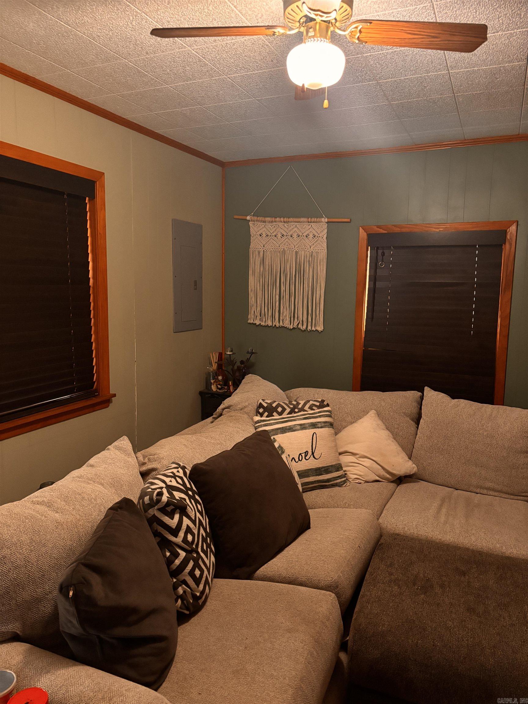 TOMAHAWK VILLAGE - Residential