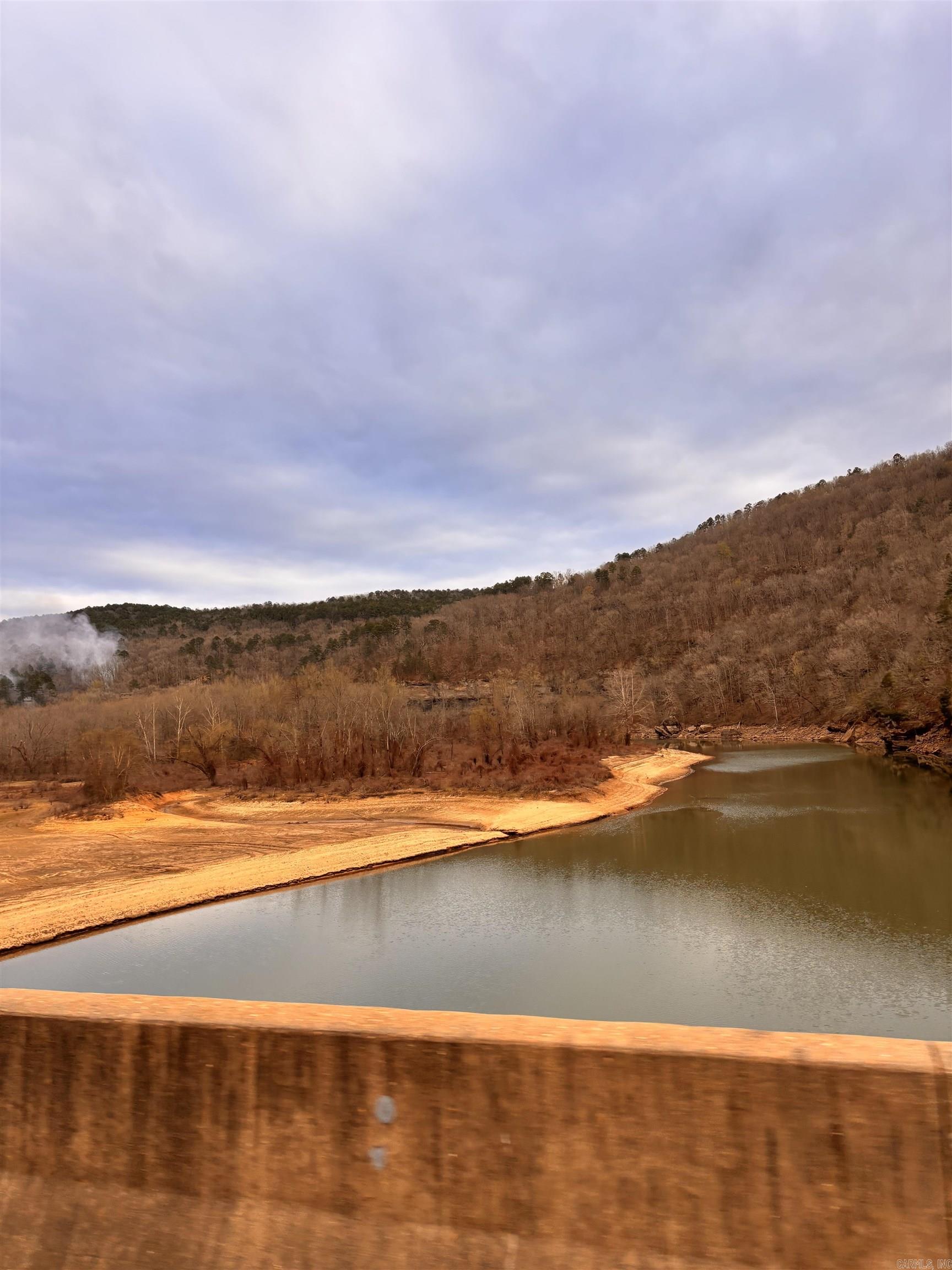 TOMAHAWK VILLAGE - Residential