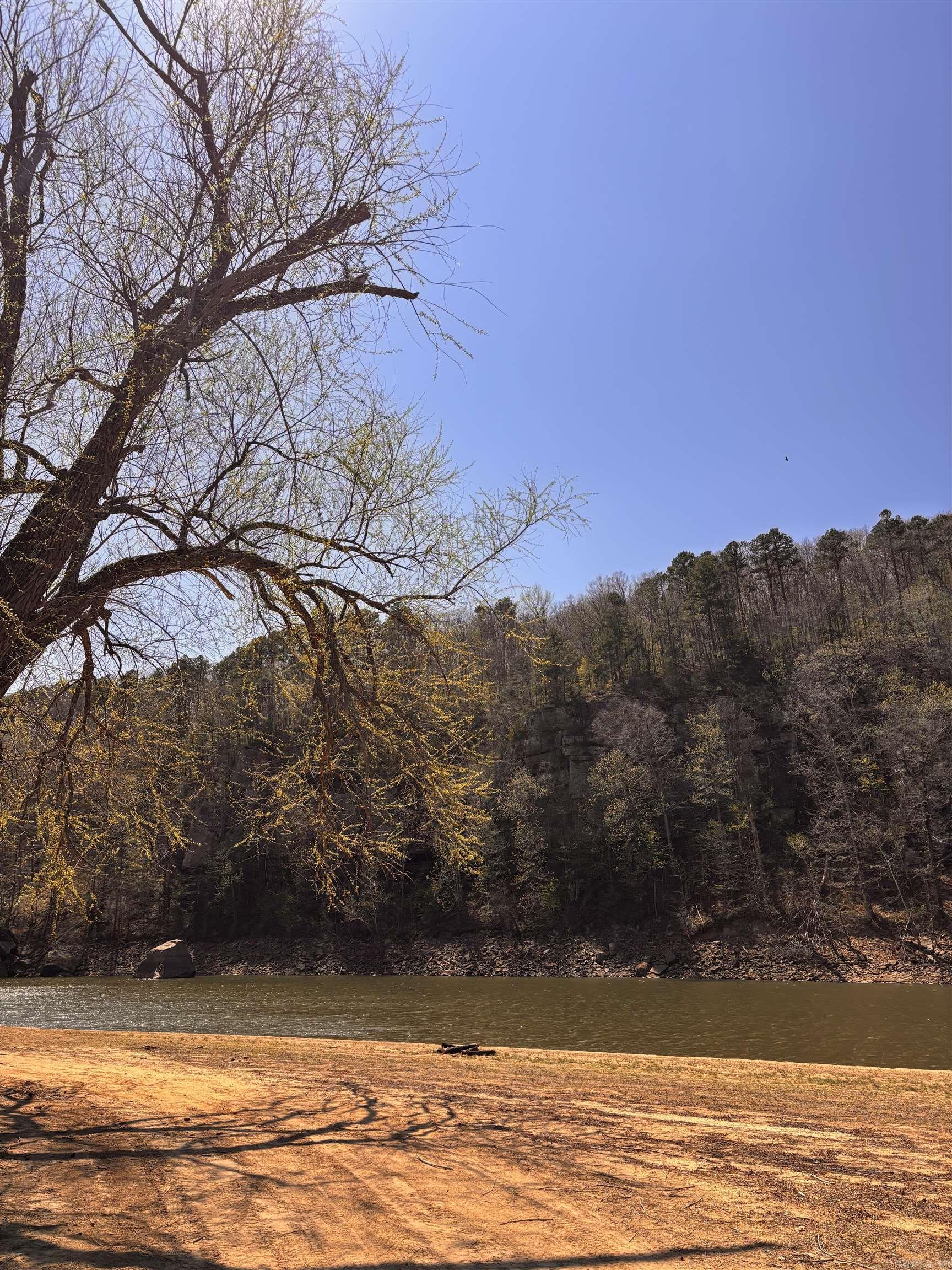 TOMAHAWK VILLAGE - Residential