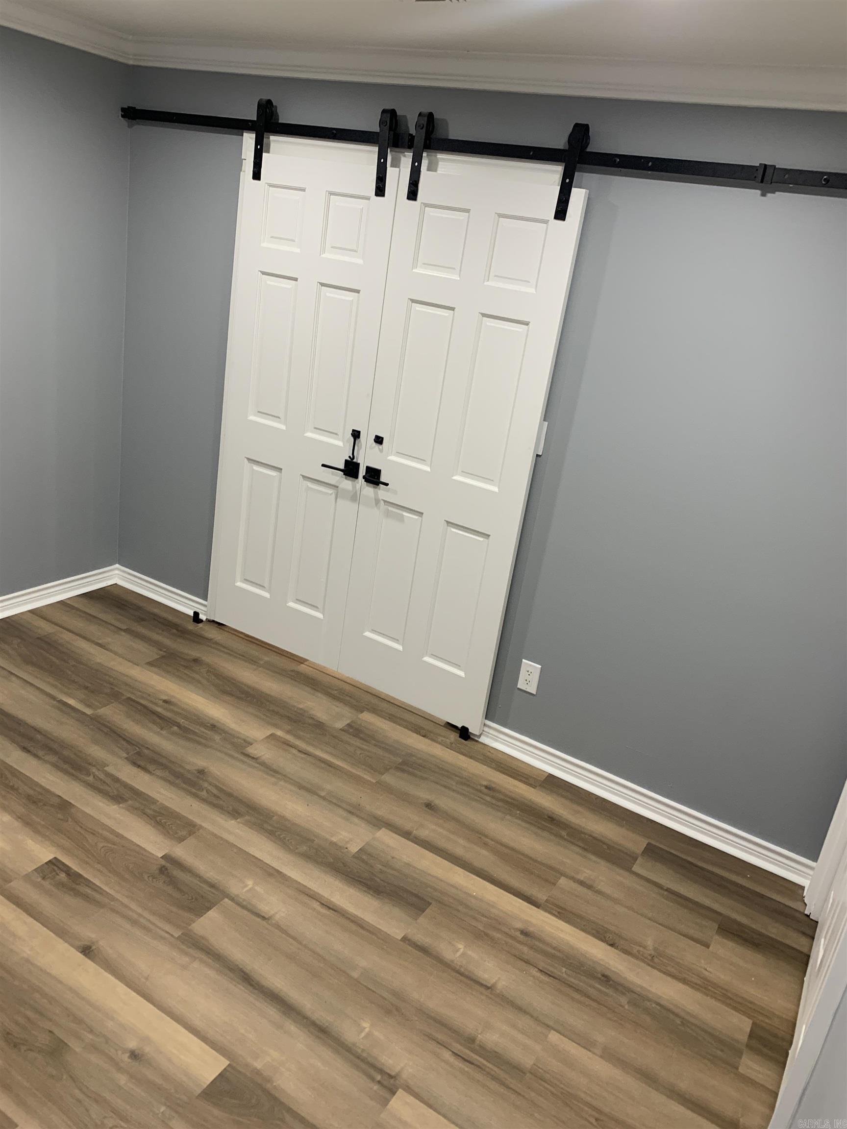 WALNUT VALLEY - Residential