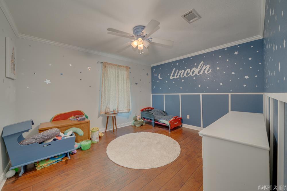 SIMMONS PLACE - Residential