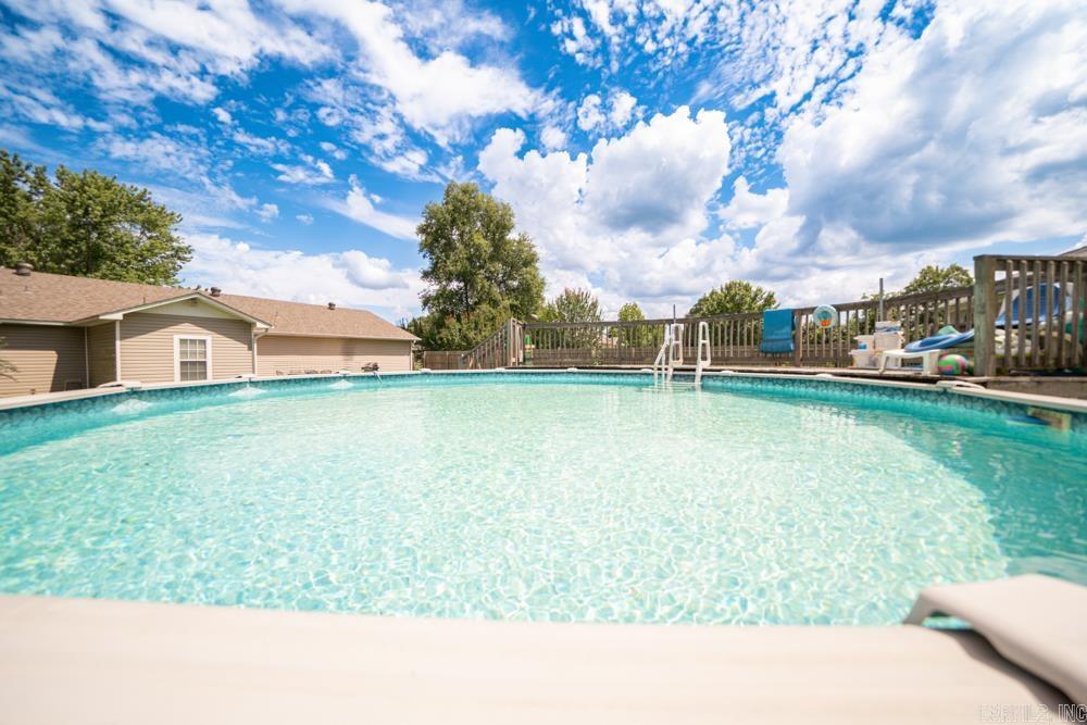 SIMMONS PLACE - Residential