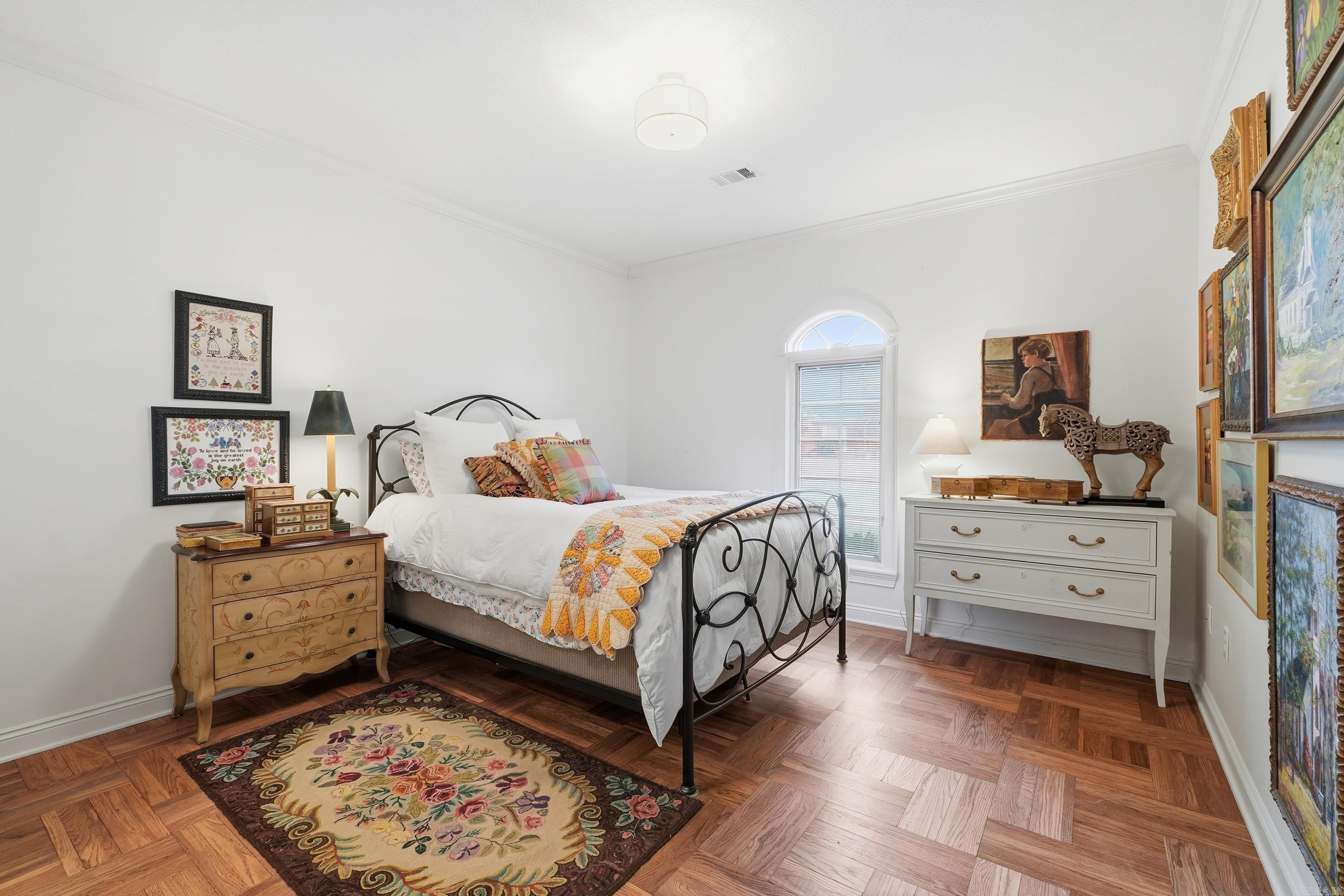 Royal Oaks - Residential