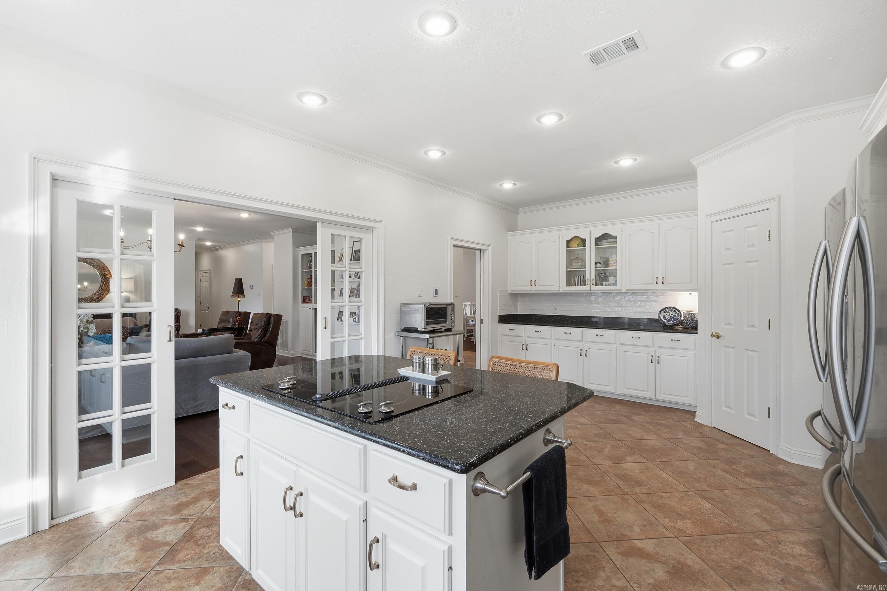 Royal Oaks - Residential