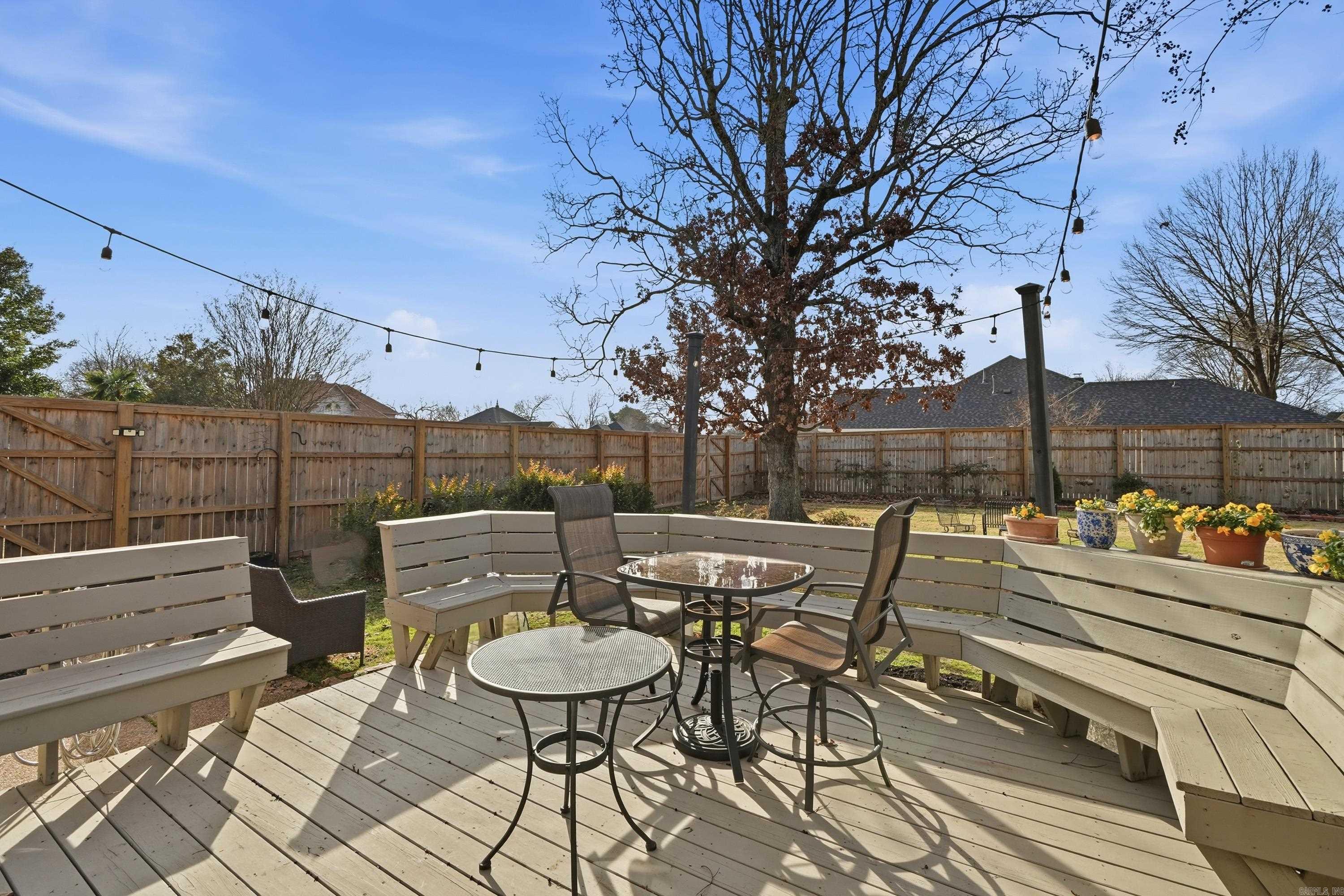 Royal Oaks - Residential