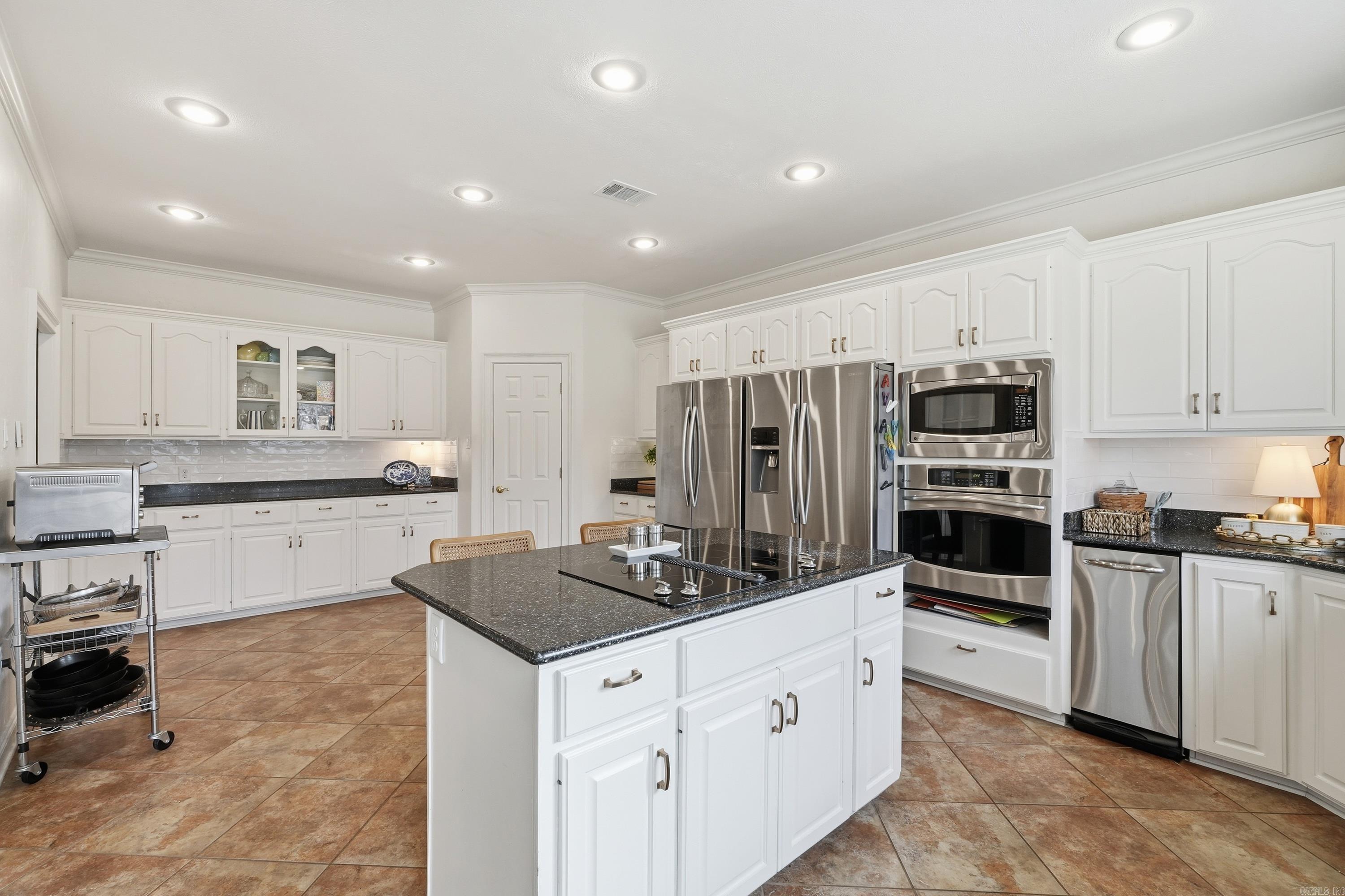 Royal Oaks - Residential