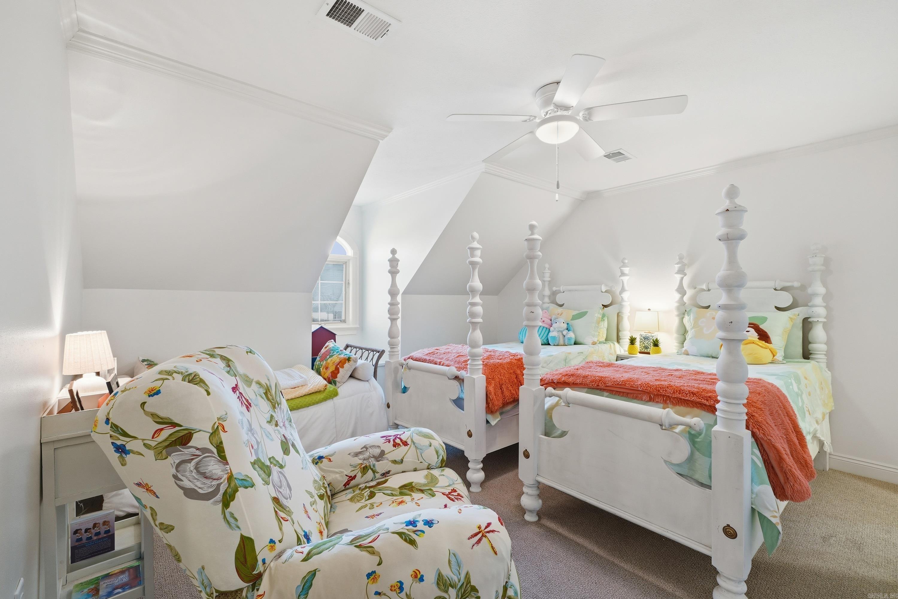 Royal Oaks - Residential