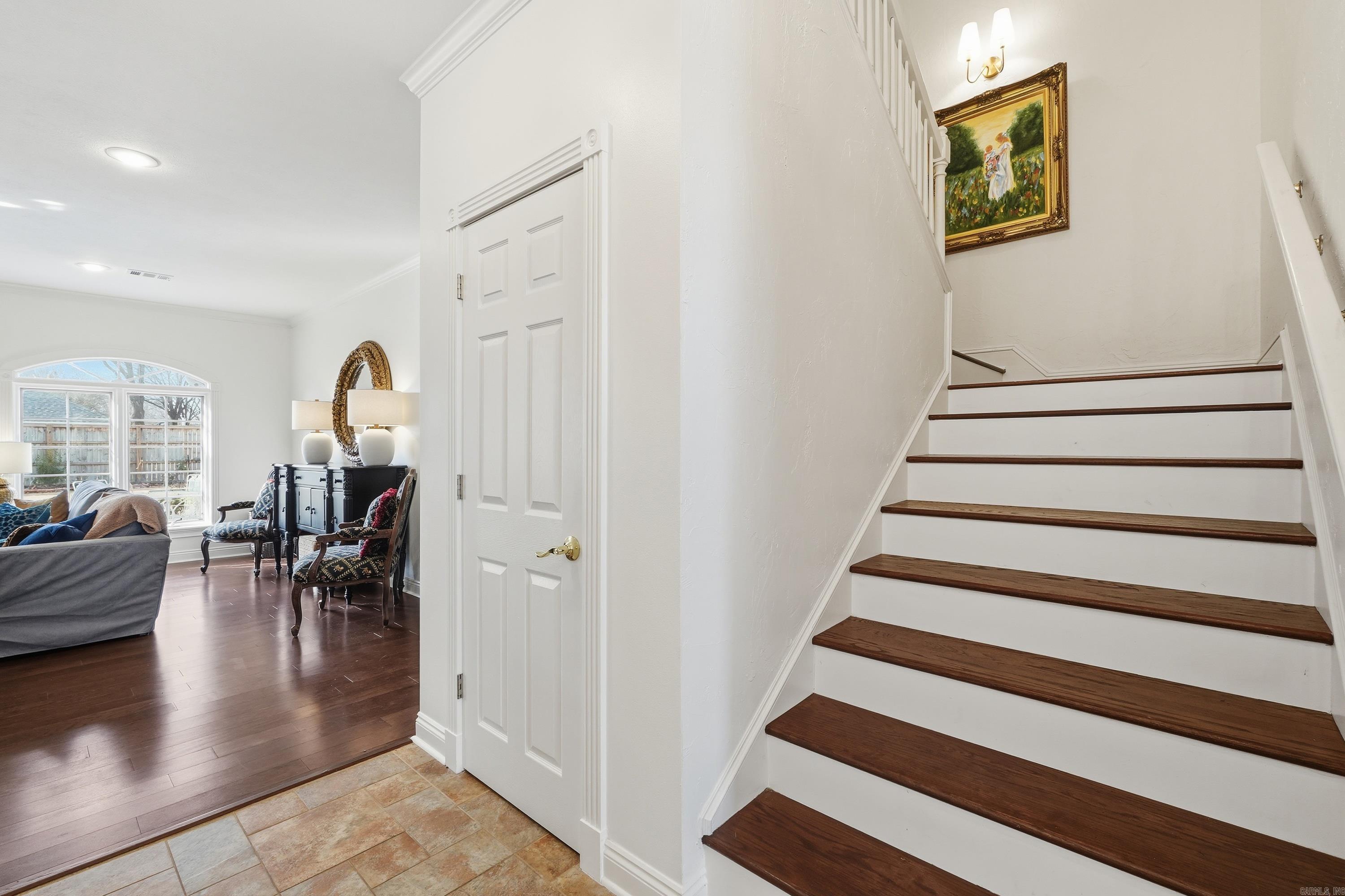 Royal Oaks - Residential