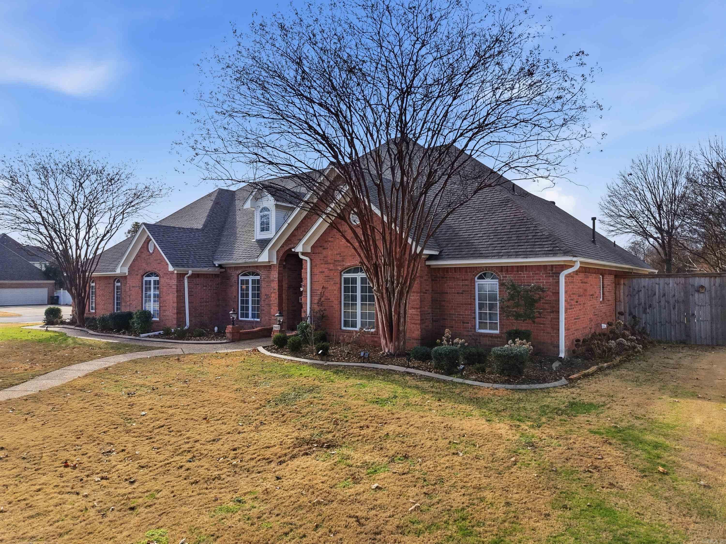 Royal Oaks - Residential