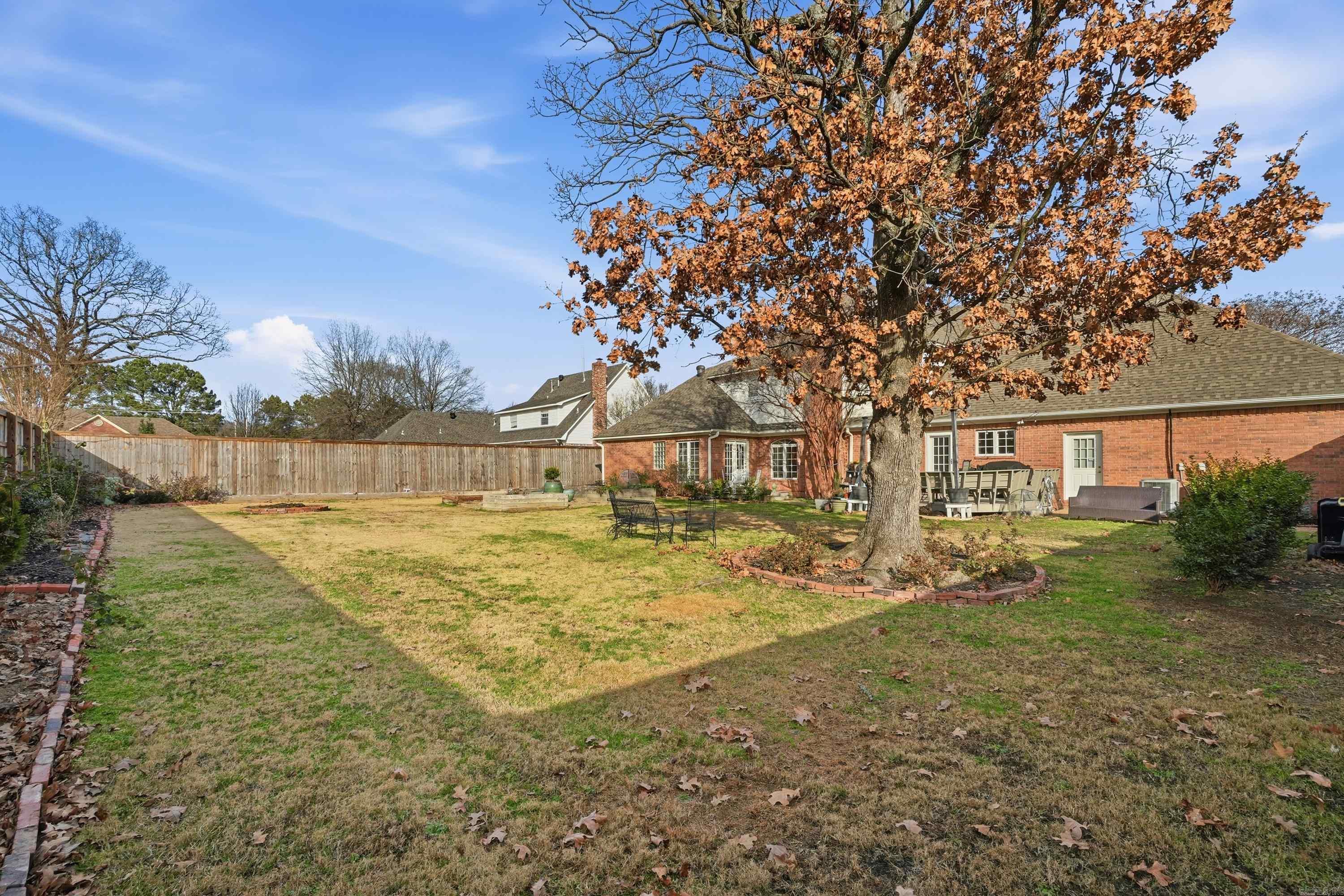 Royal Oaks - Residential