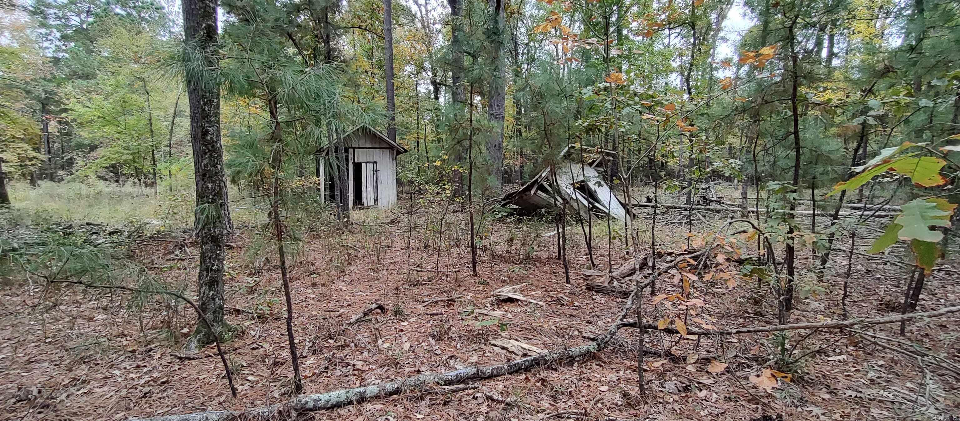 Metes & Bounds - Land