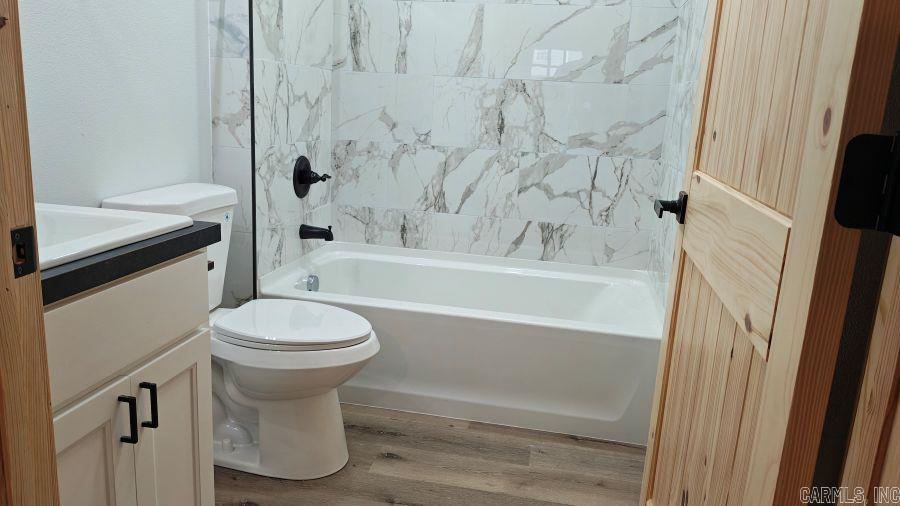 WHITEWATER ESTATES - Residential