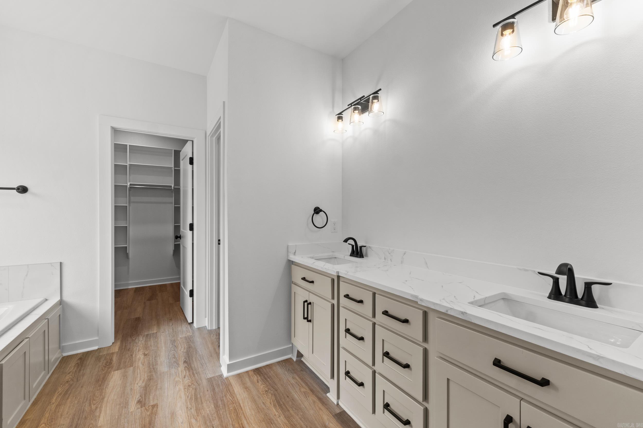 LEWIS COVE - Residential