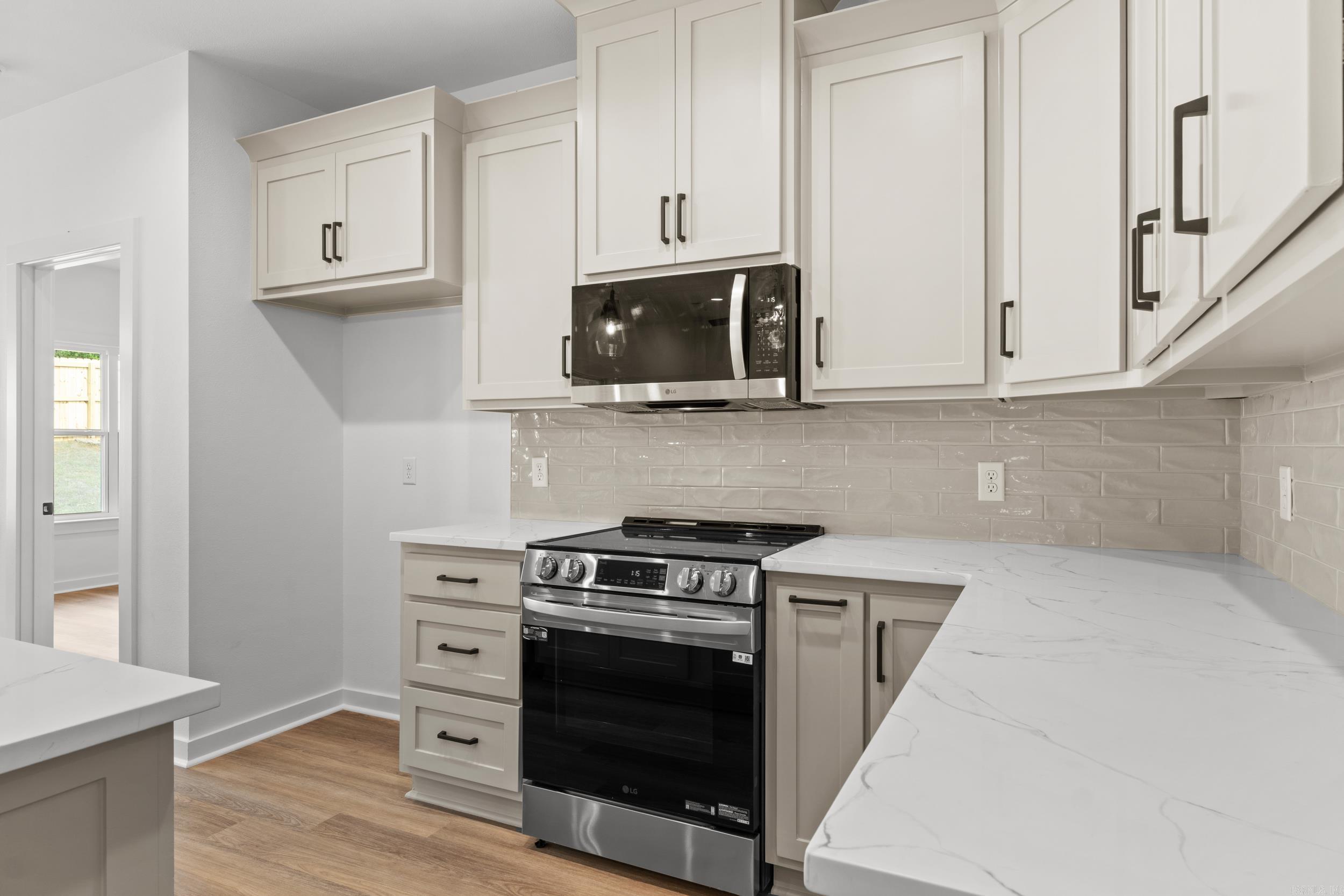 LEWIS COVE - Residential