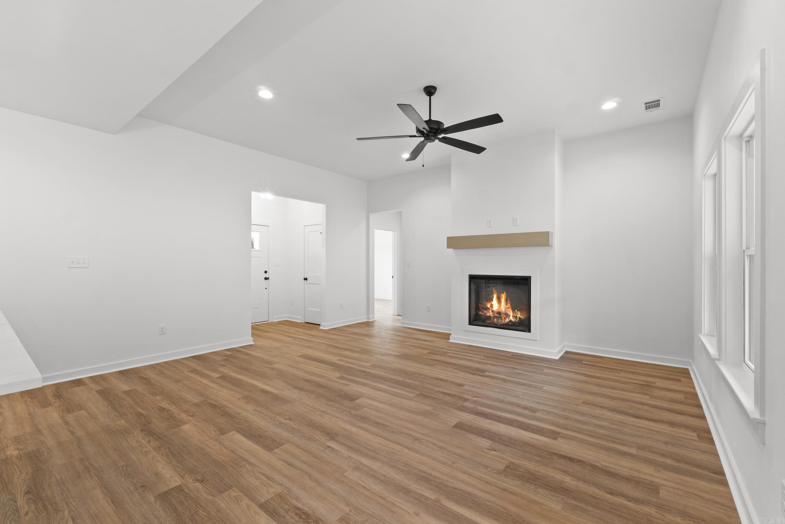 LEWIS COVE - Residential