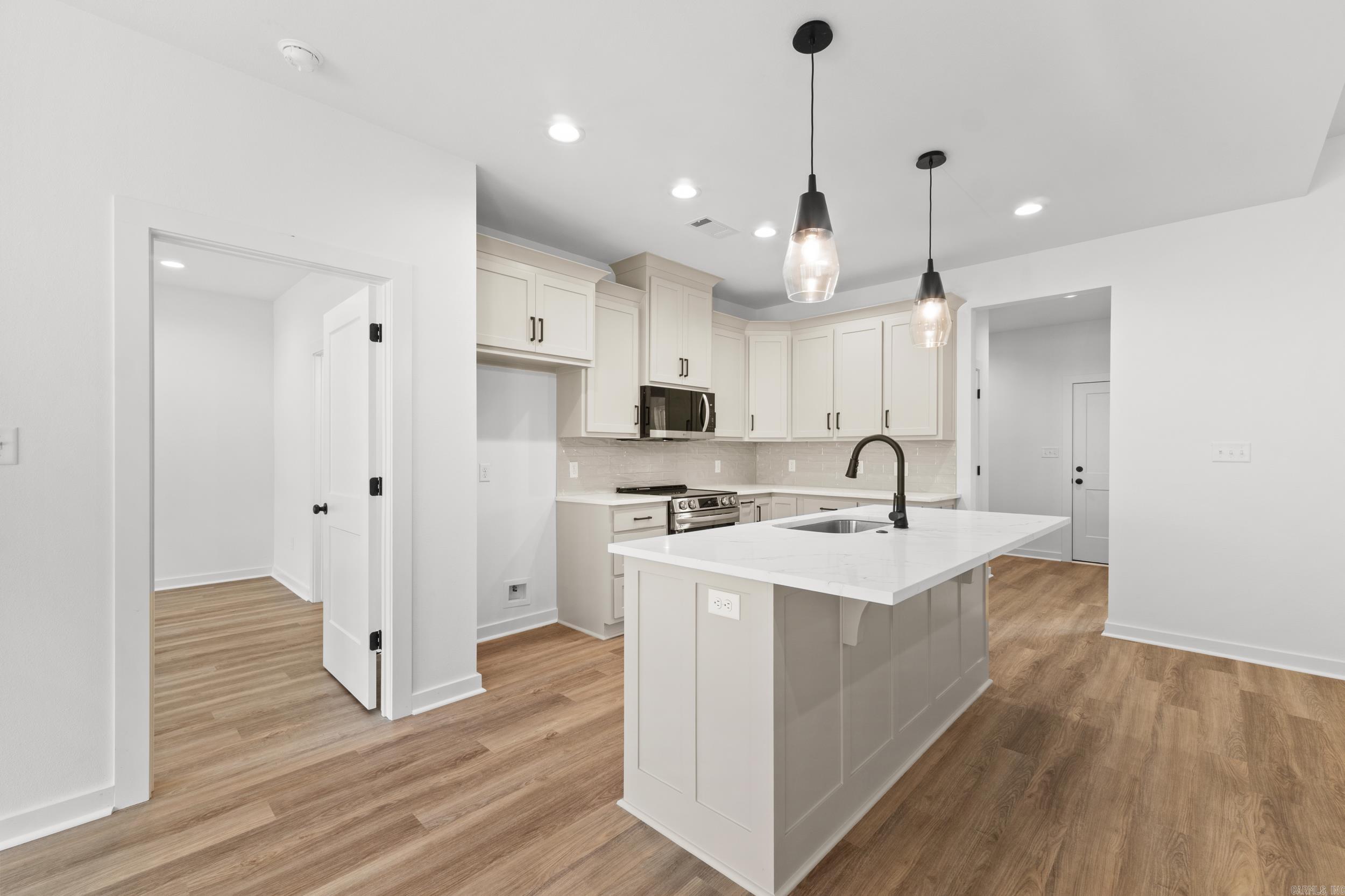 LEWIS COVE - Residential