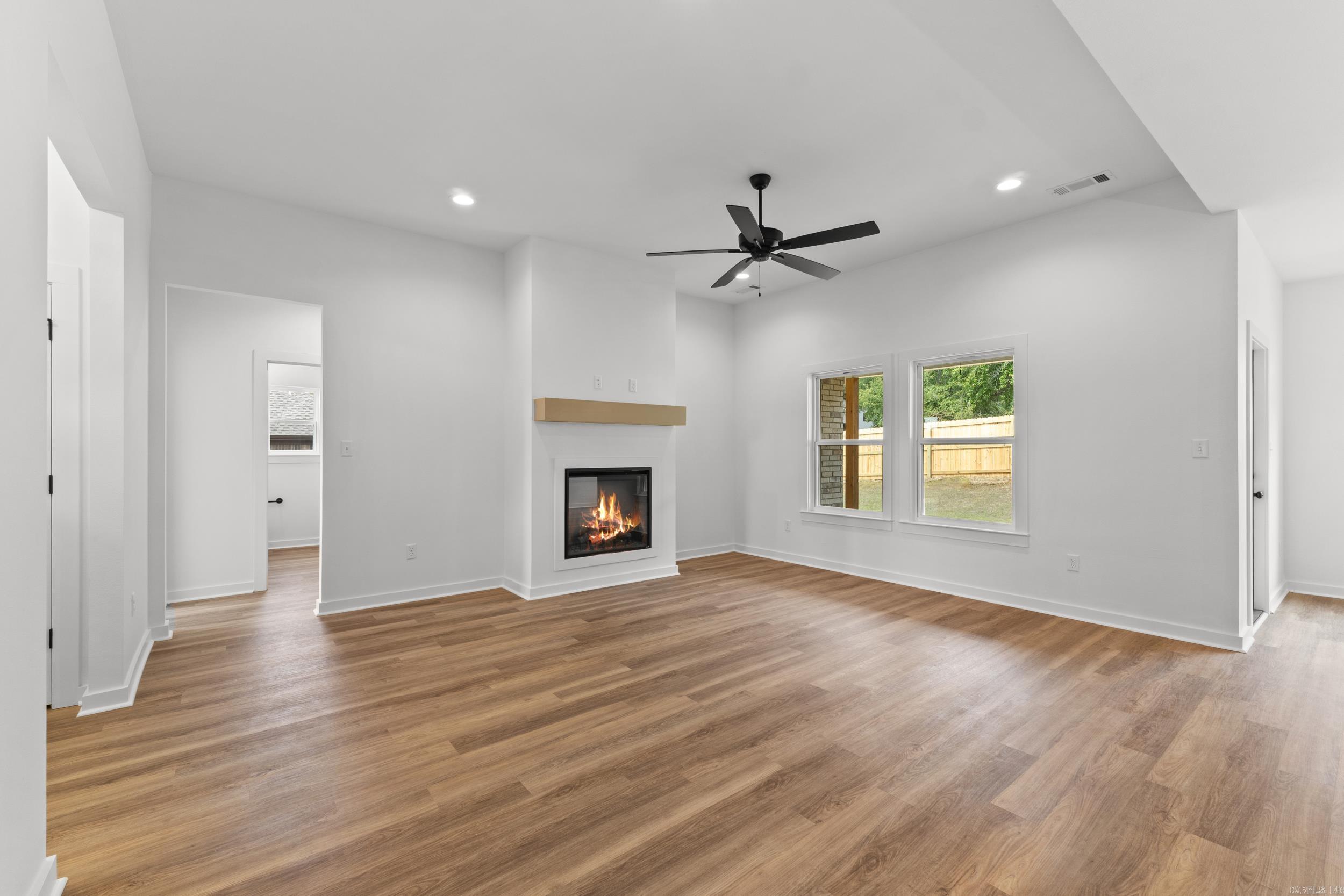 LEWIS COVE - Residential