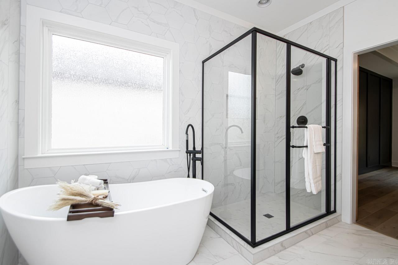 MILLERS GLENN - Residential